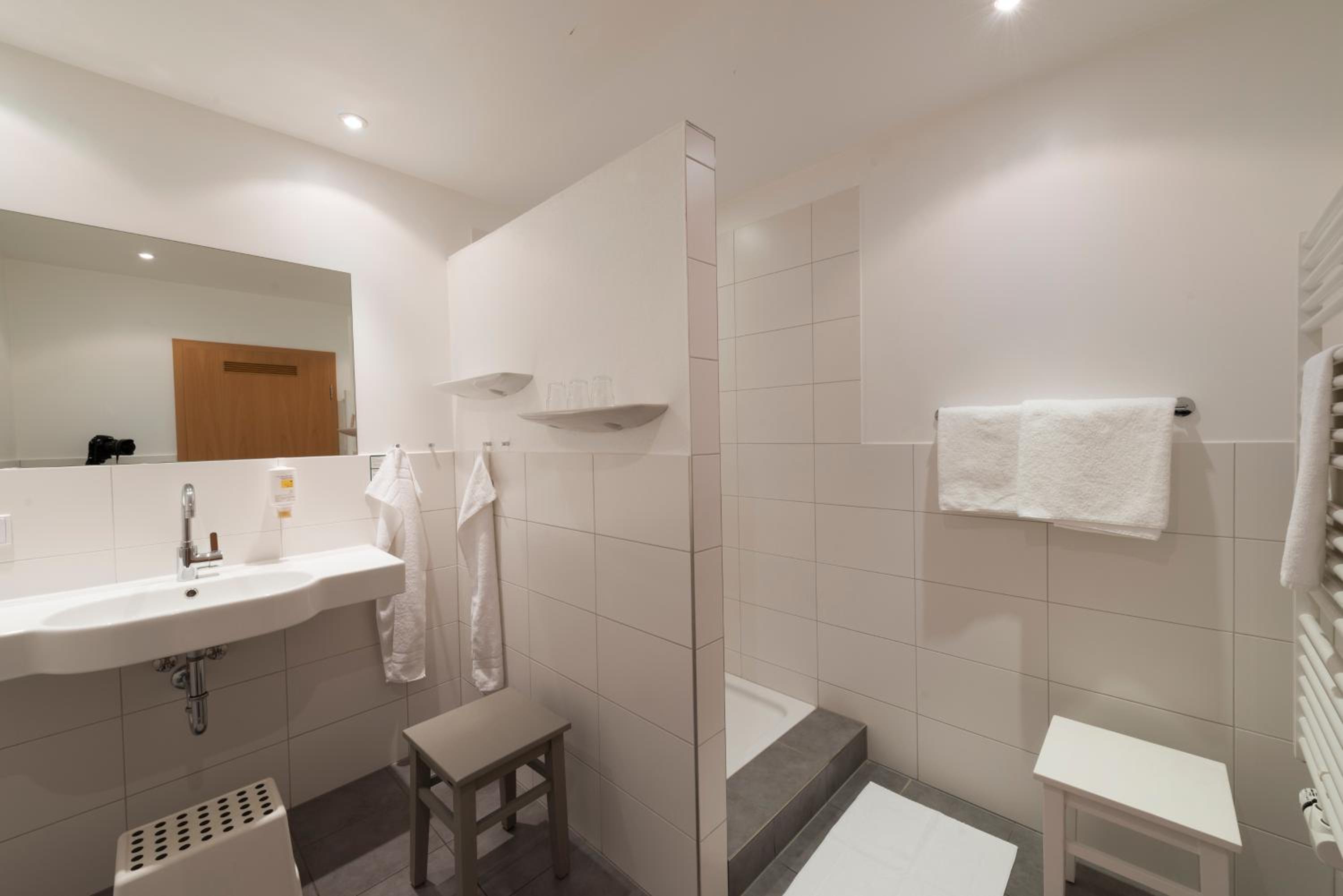 Quadruple Room - Photo 2