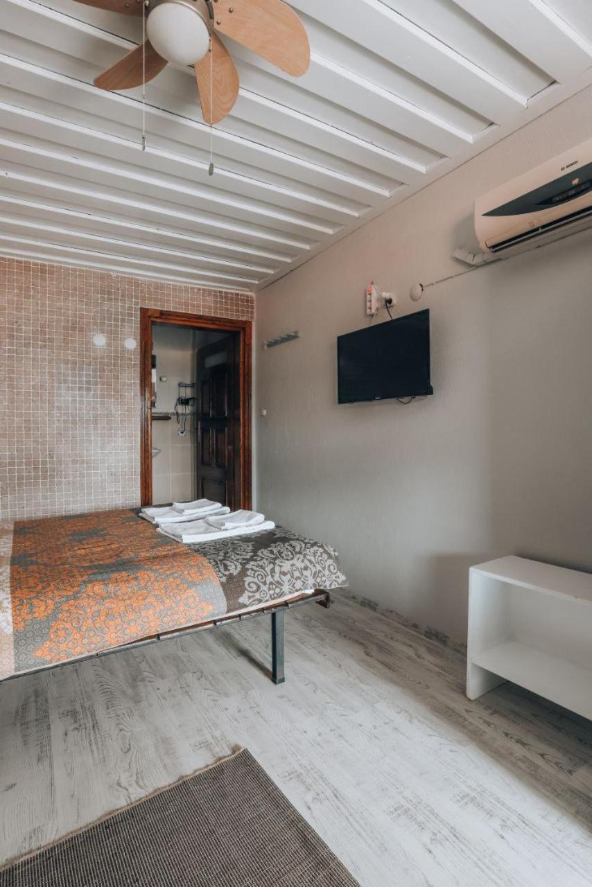 Deluxe Double Or Twin Room photo 3