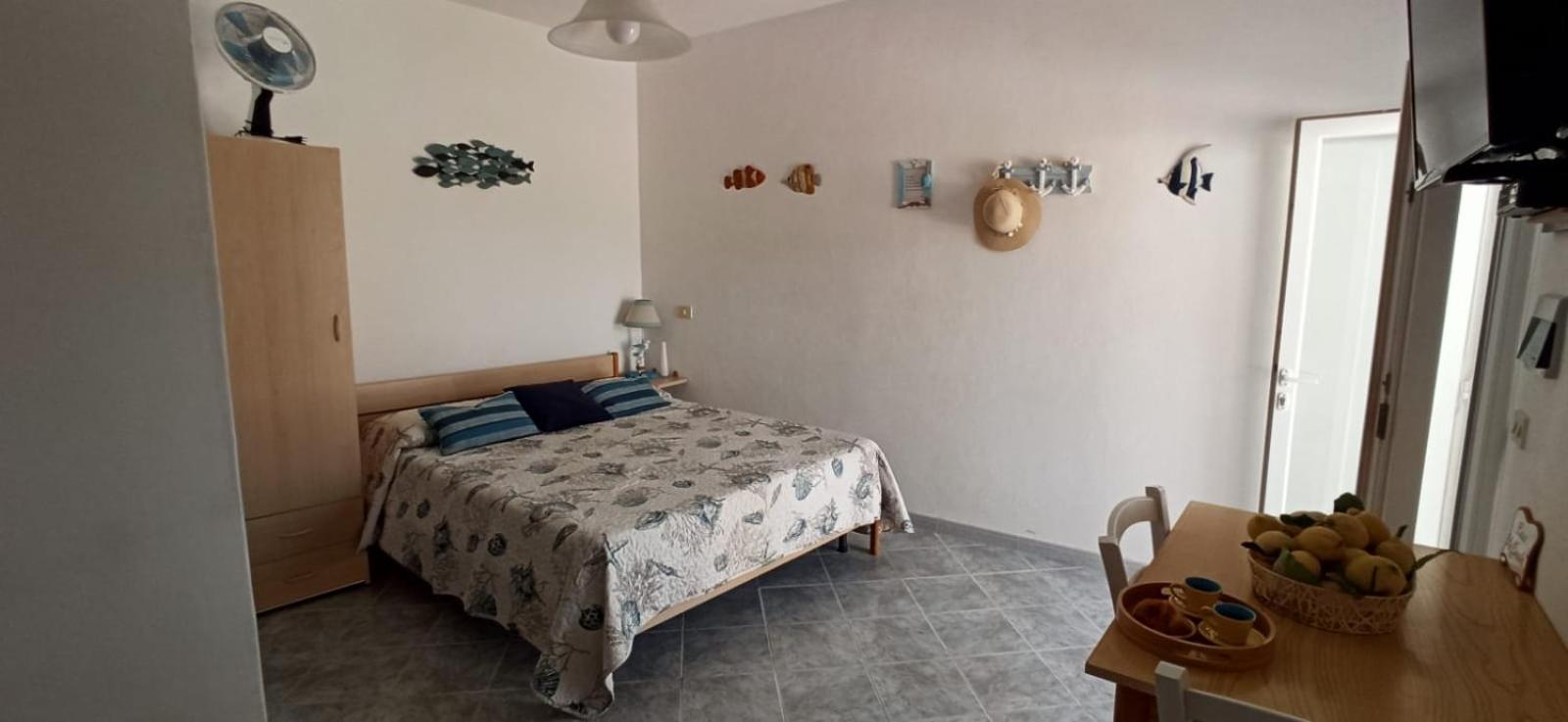 One-Bedroom House photo 3