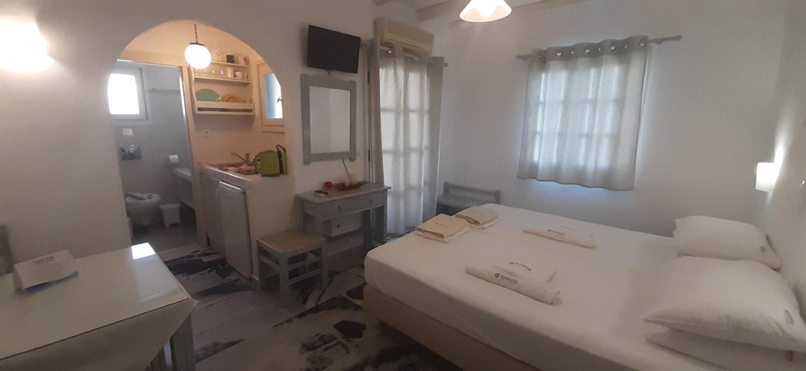 Double Room - Photo 1