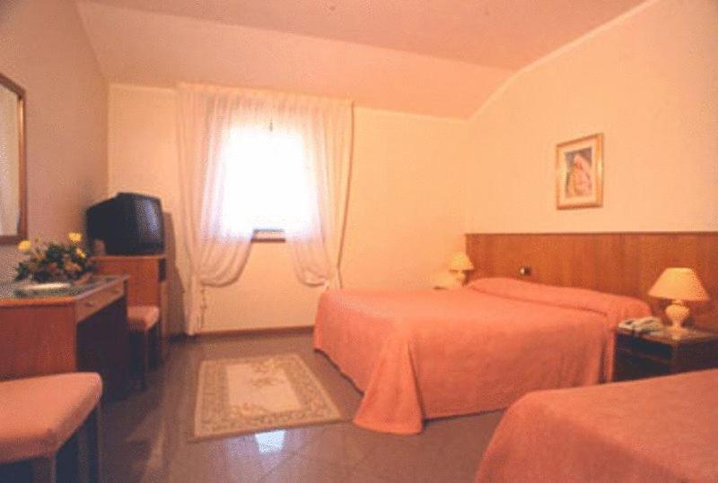 Triple Room photo 1