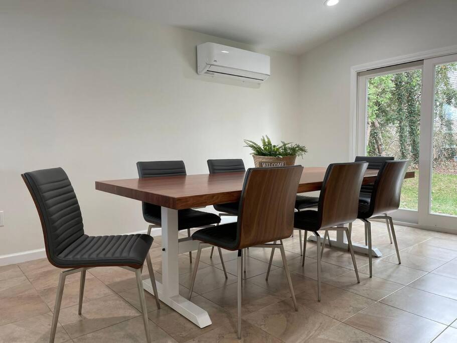 Two-Bedroom House - Photo 7