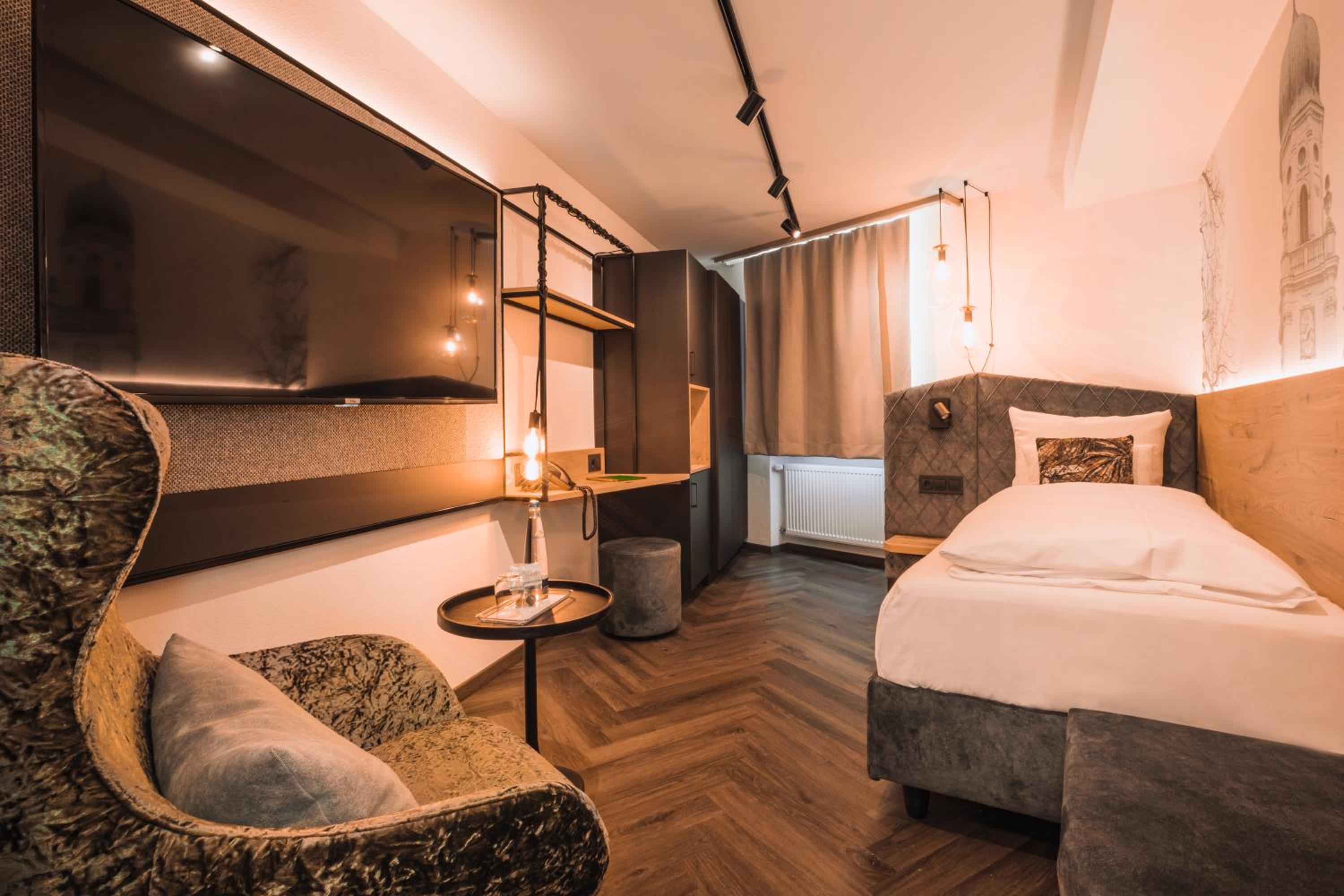Single Room