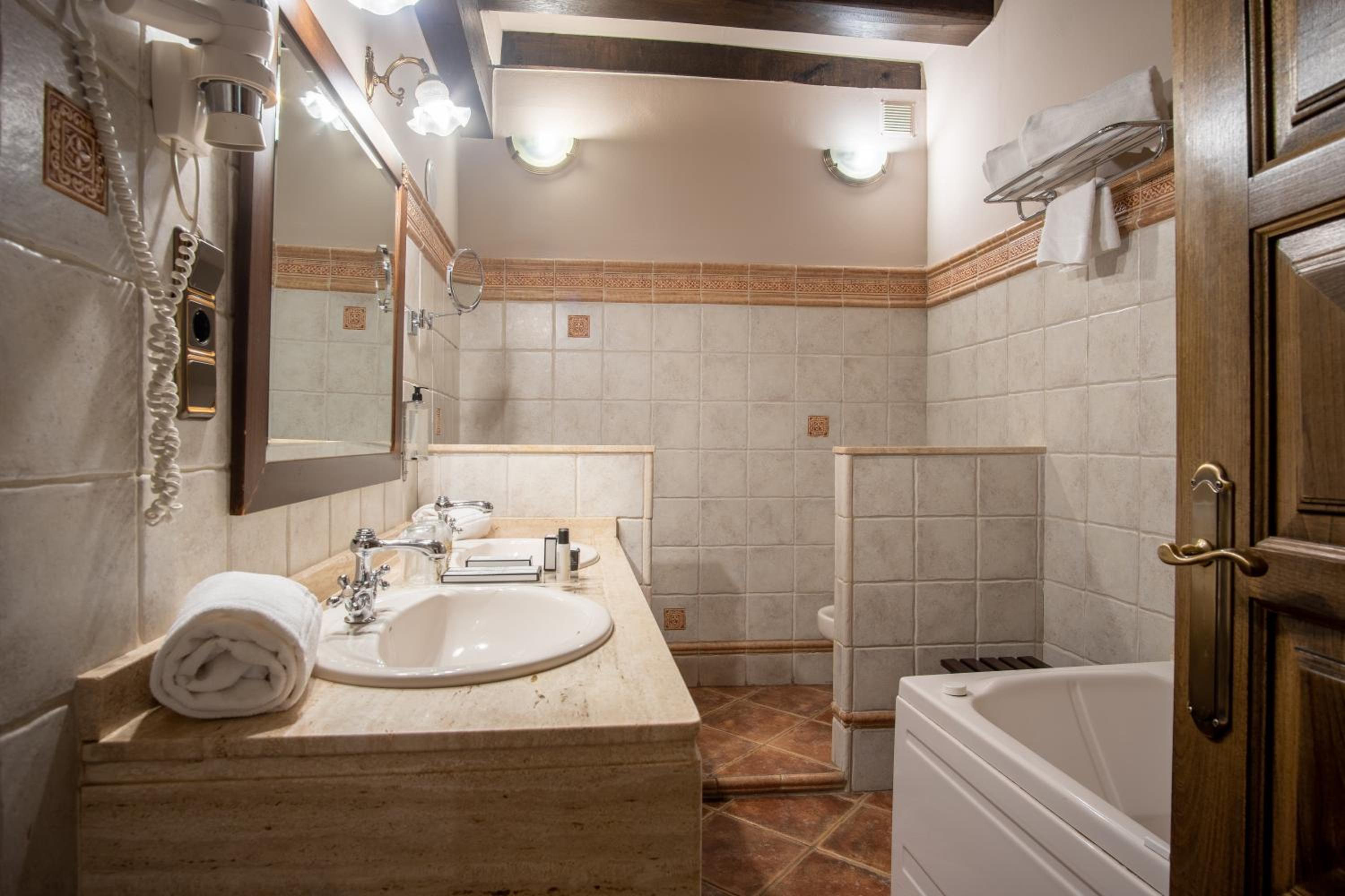 Triple Room - Photo 4