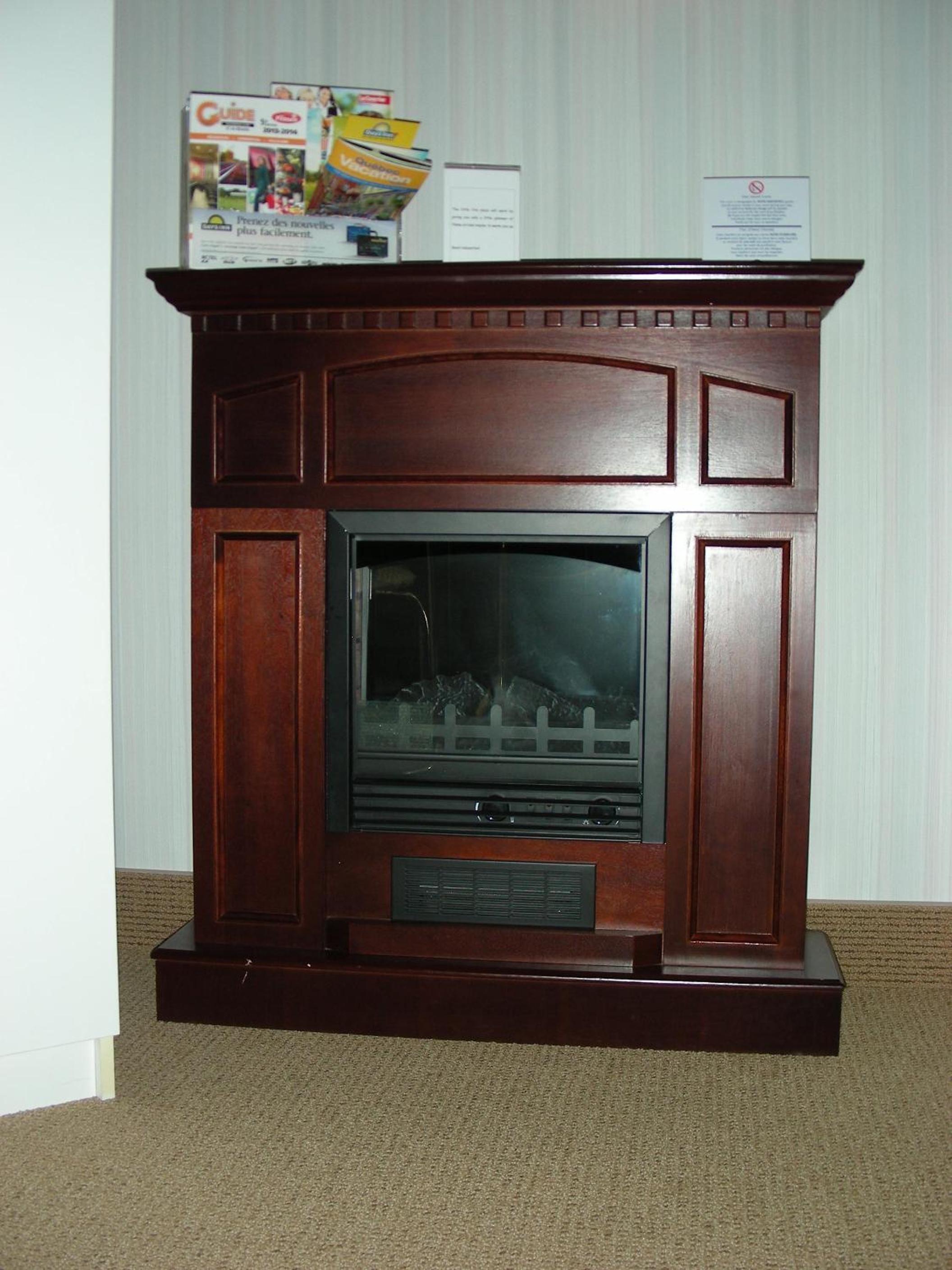 King Studio Suite - Non-Smoking - Photo 5