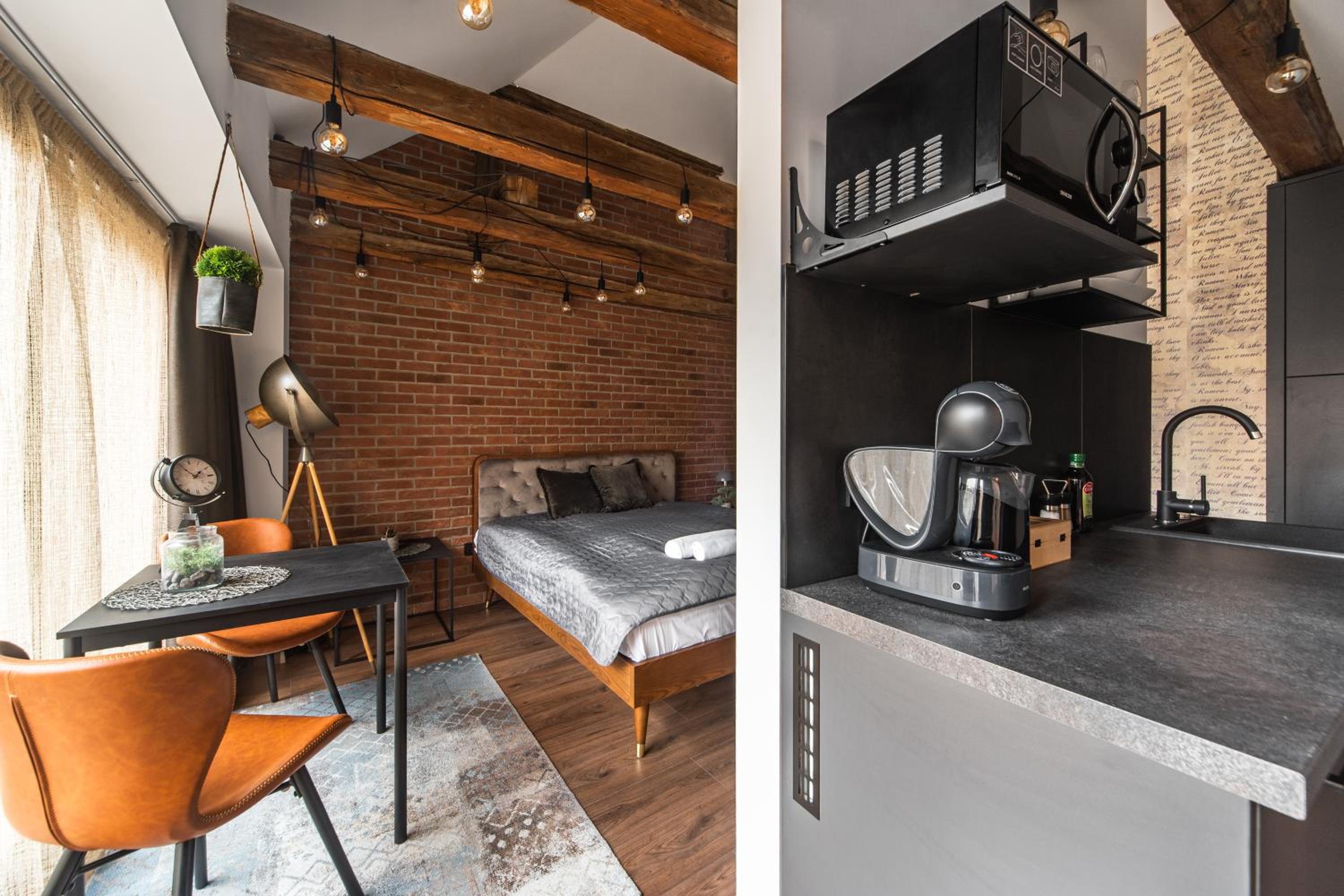 Suite with Garden View - Photo 14
