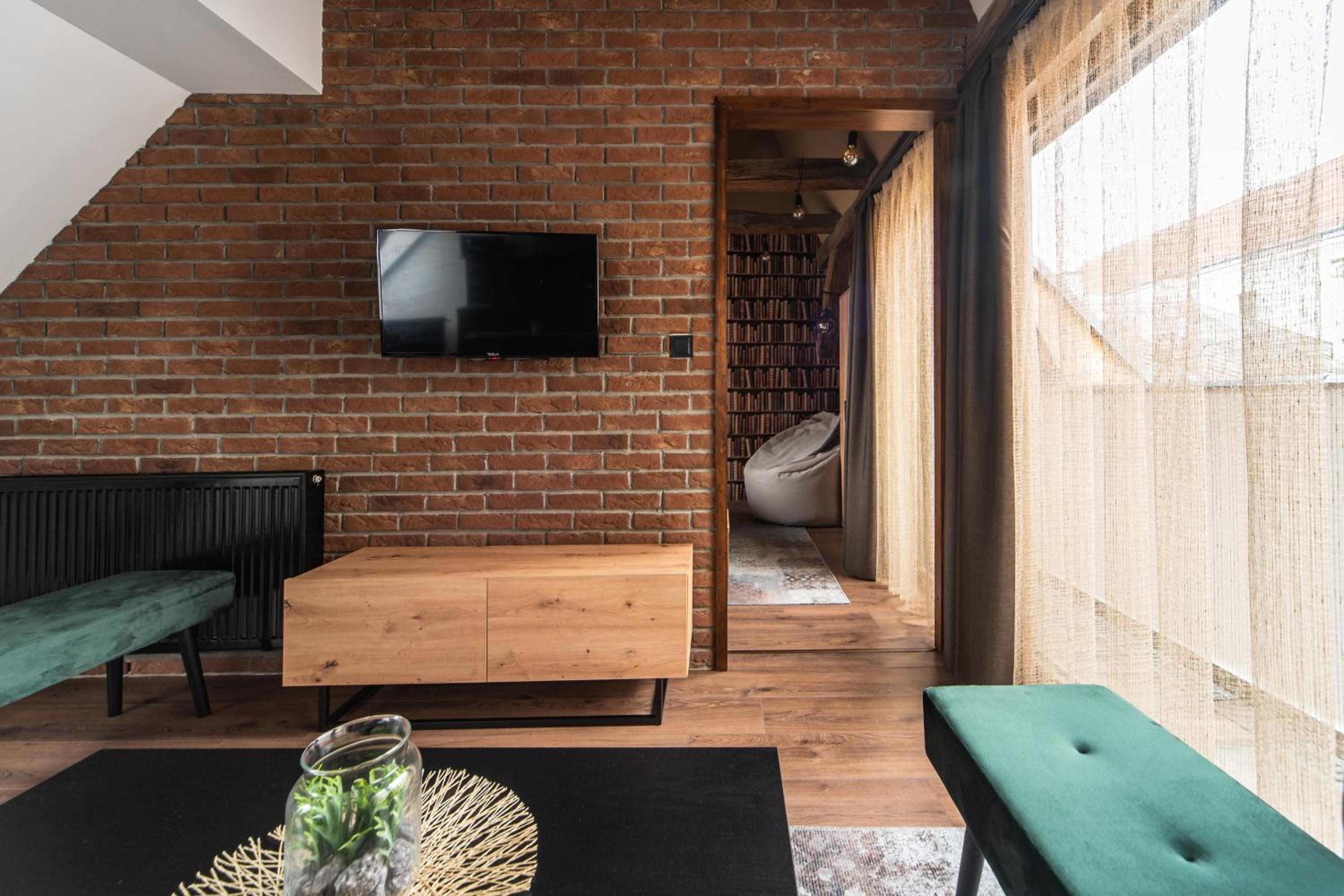 Loft - Photo 7