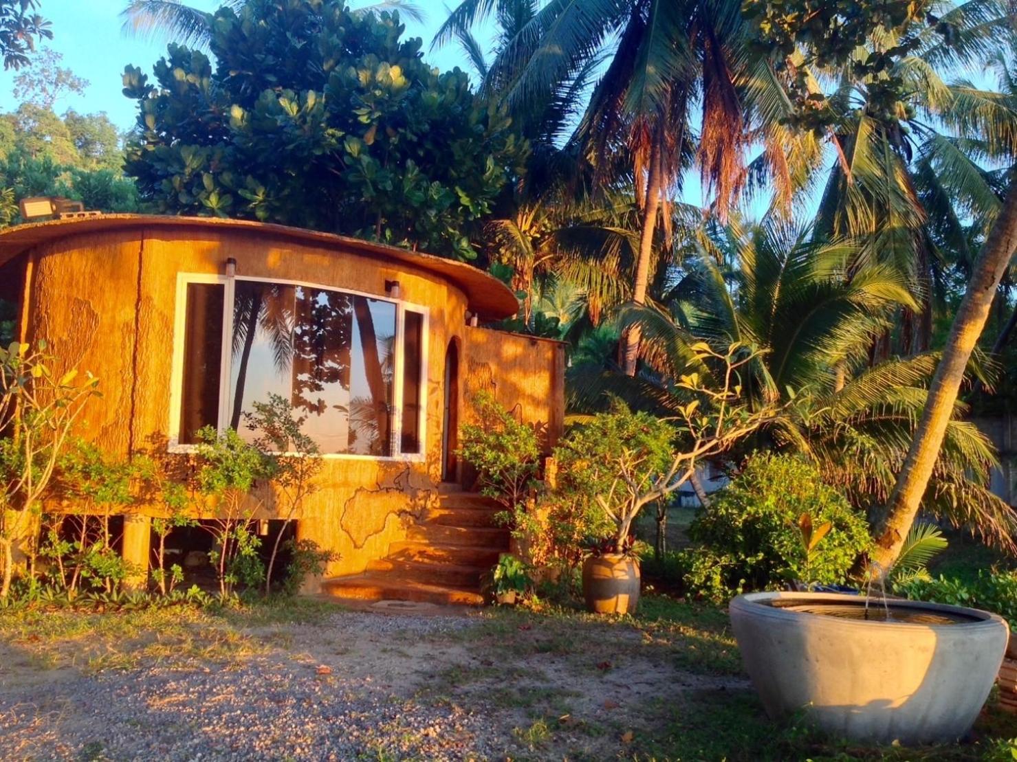 Deluxe Room with Seaside - Photo 4