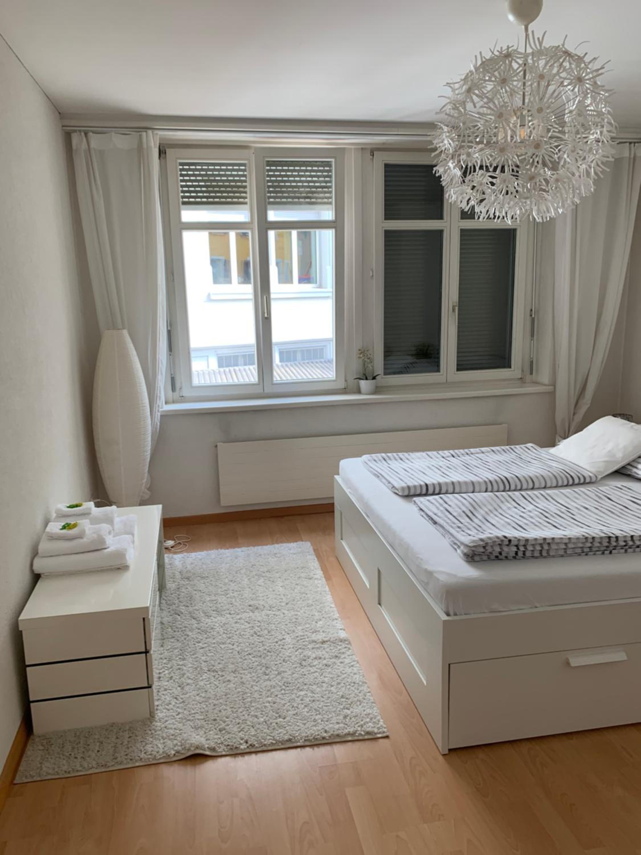 One-Bedroom Apartment - Photo 25