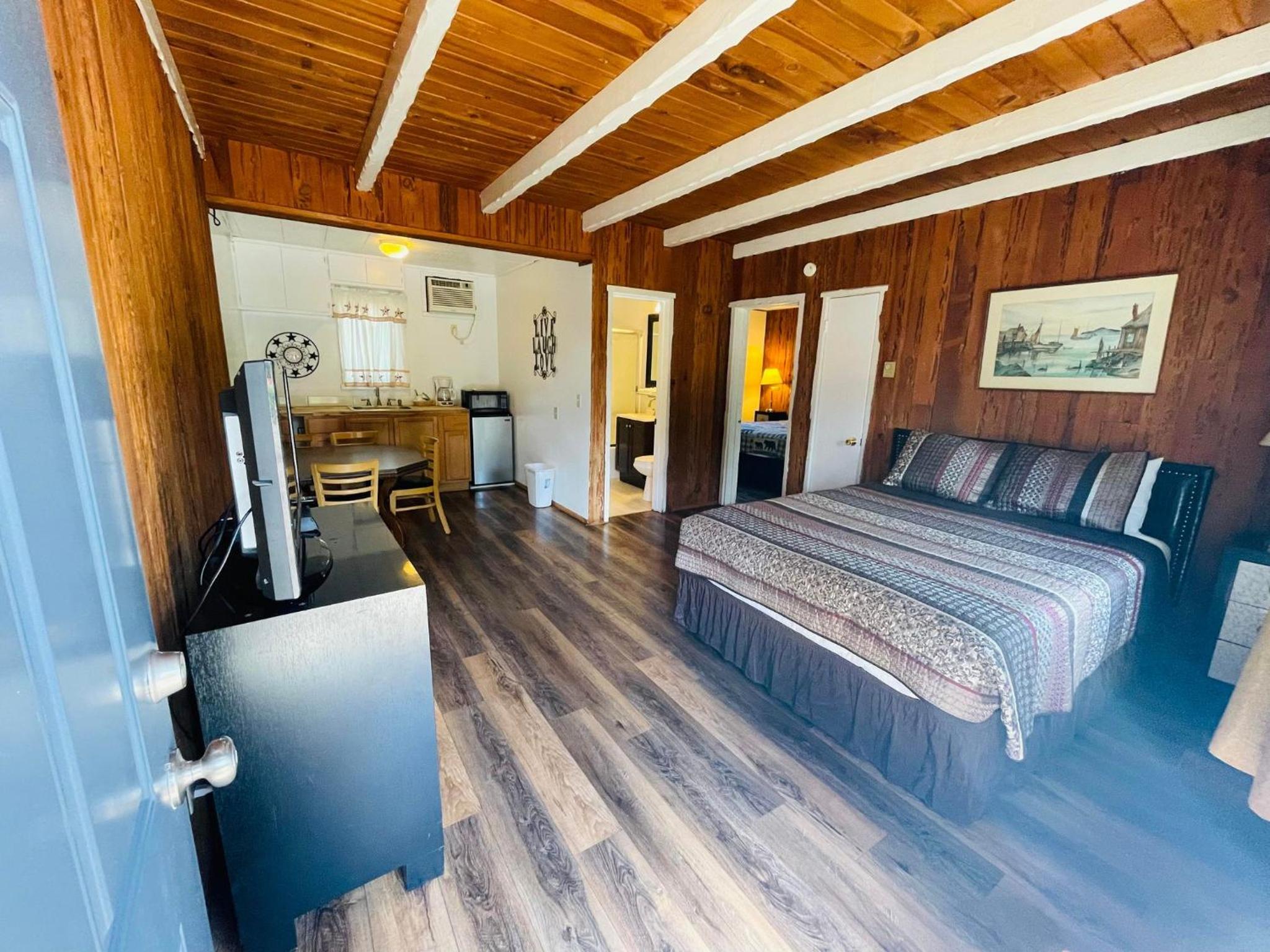 Family Suite - Photo 5