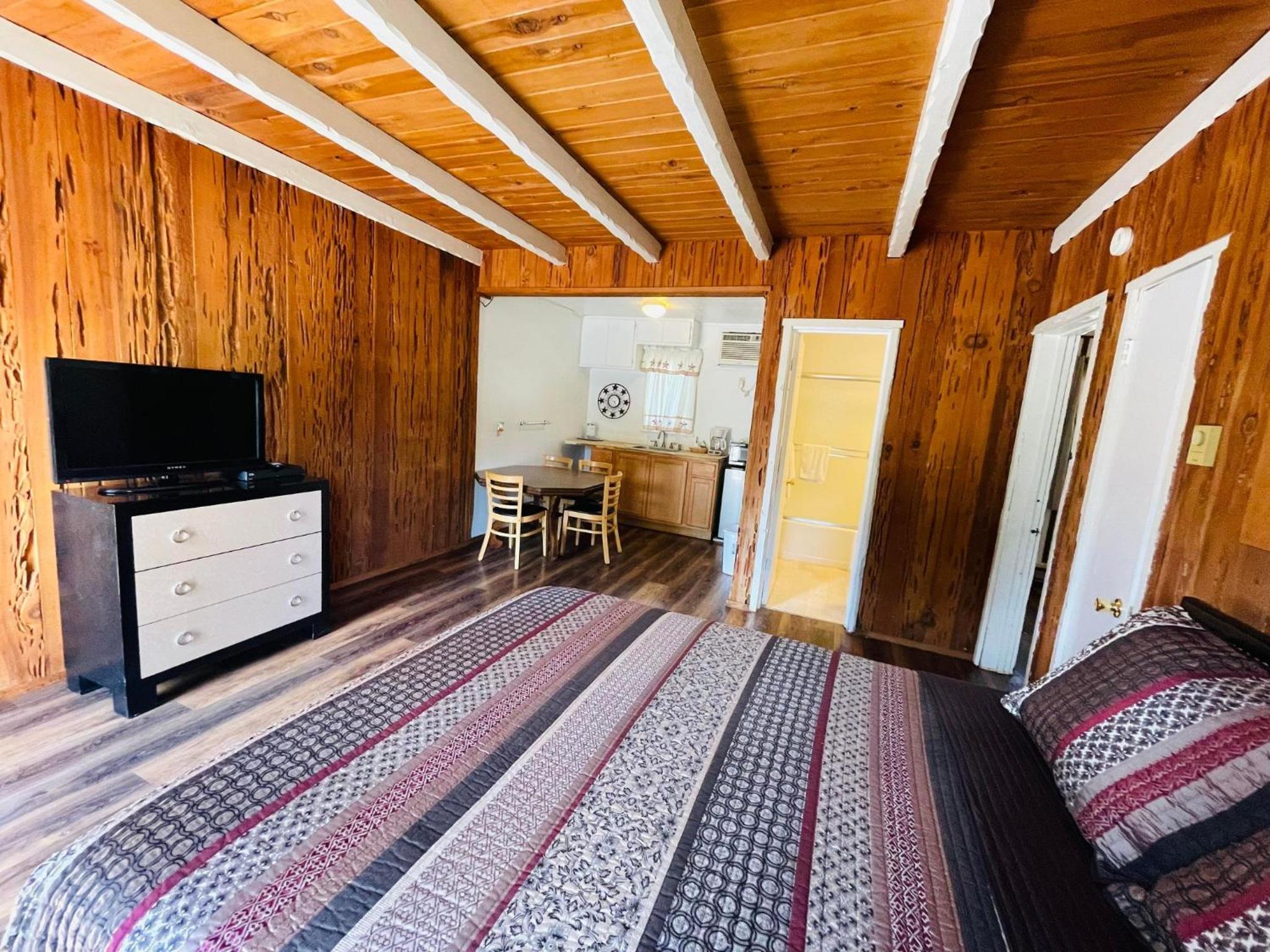 Family Suite - Photo 13