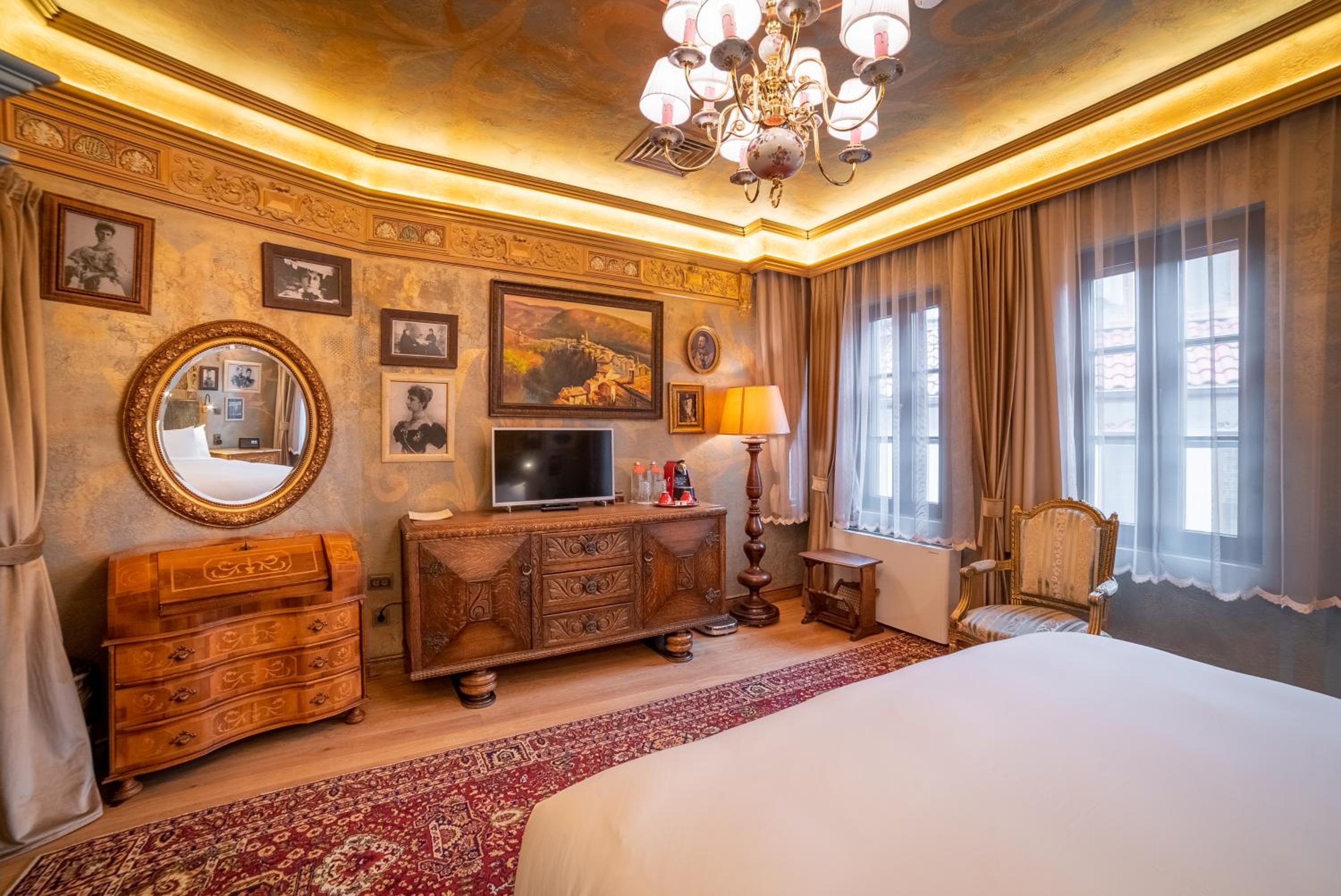 Queen Room - Photo 7