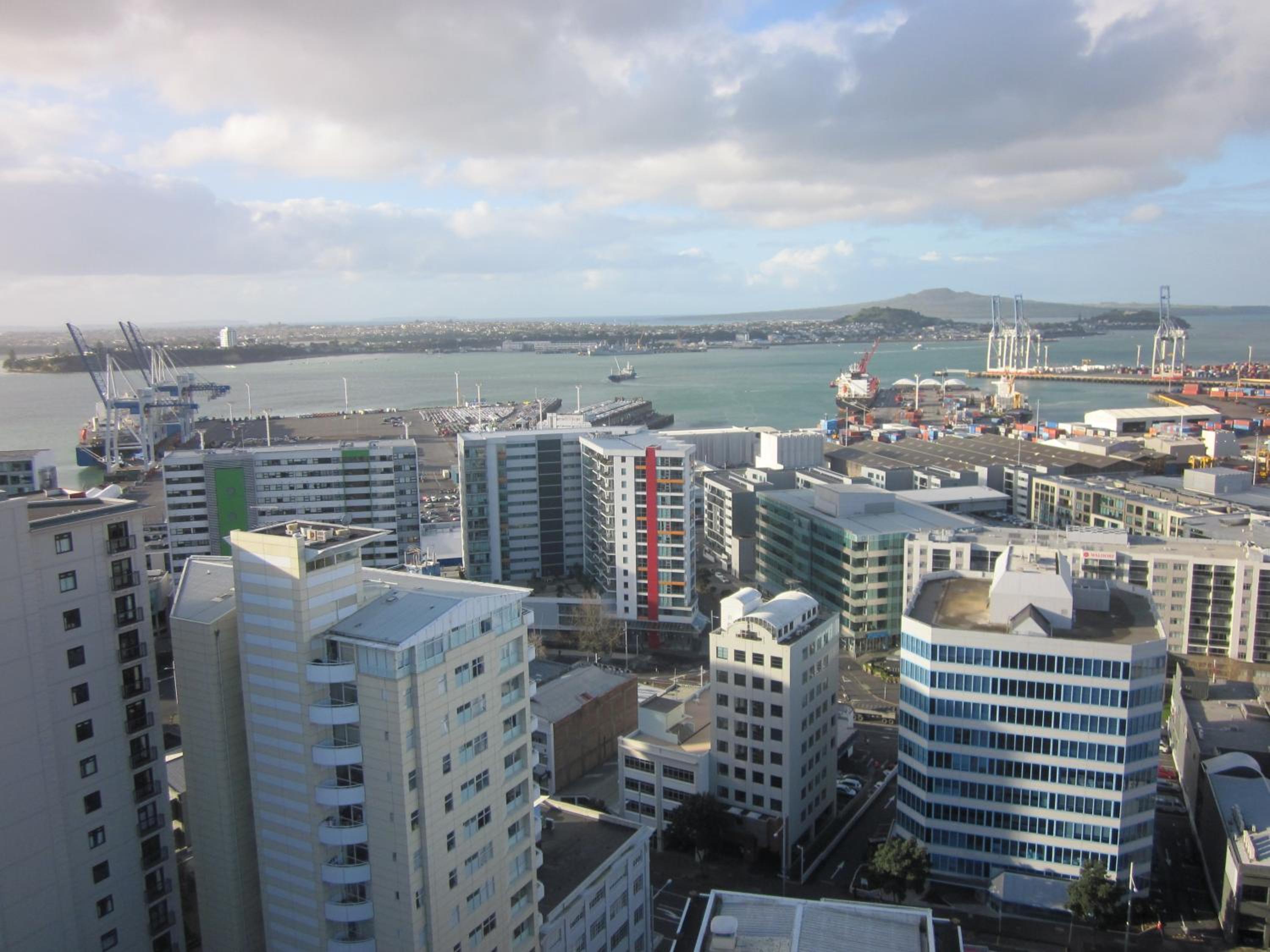 Penthouse Apartment - Photo 9