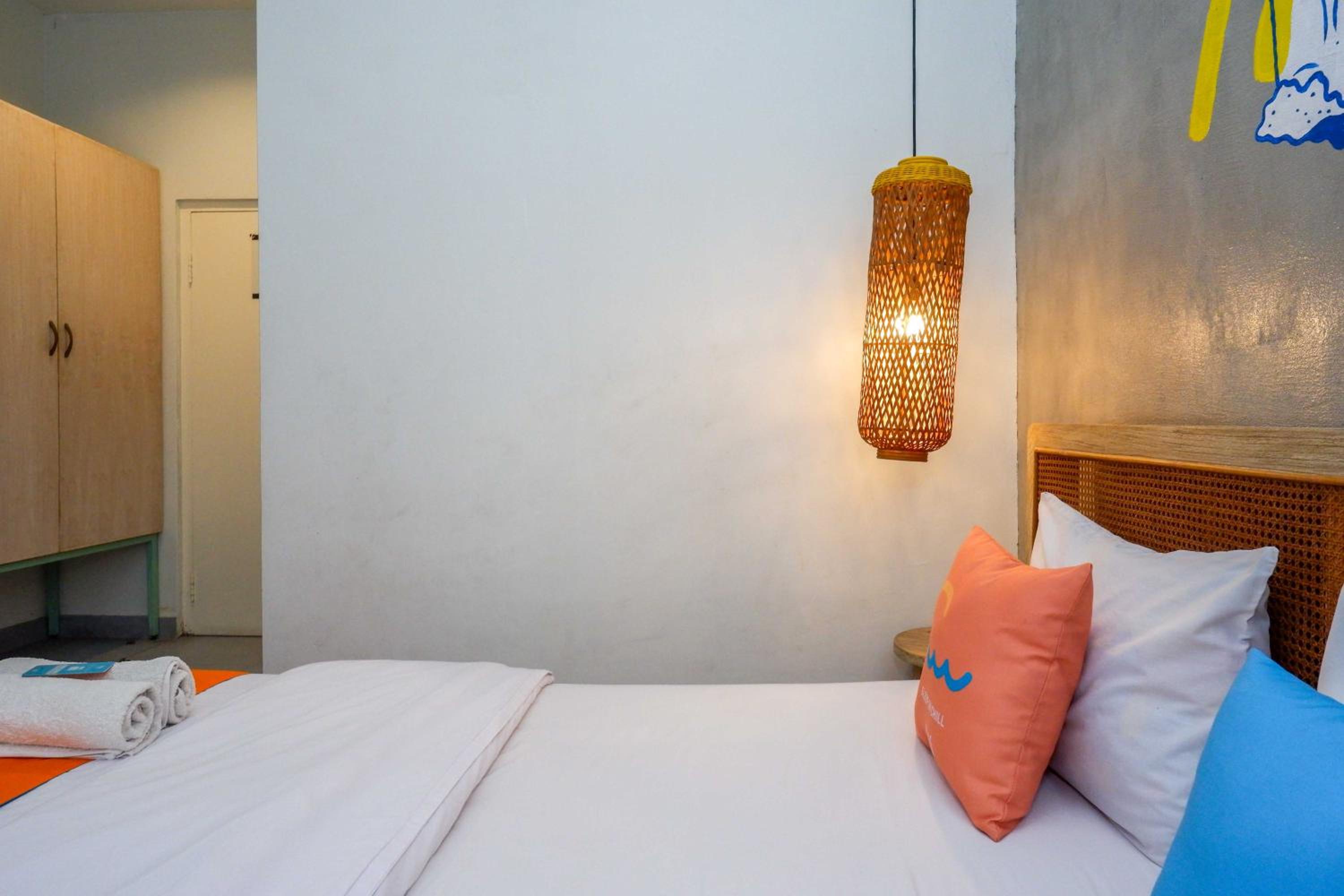 Deluxe Room - Photo 19