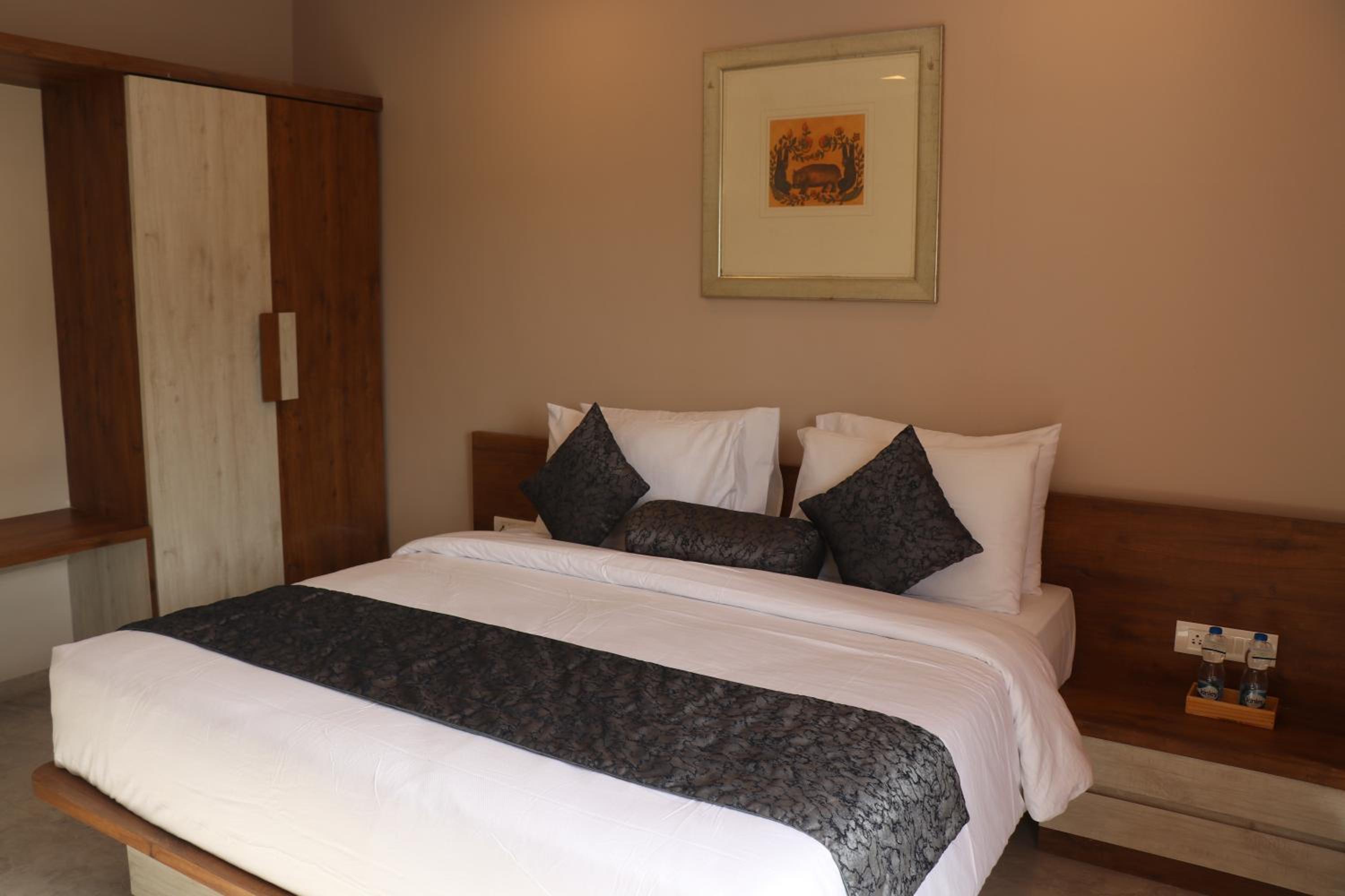 Deluxe Room - Photo 4