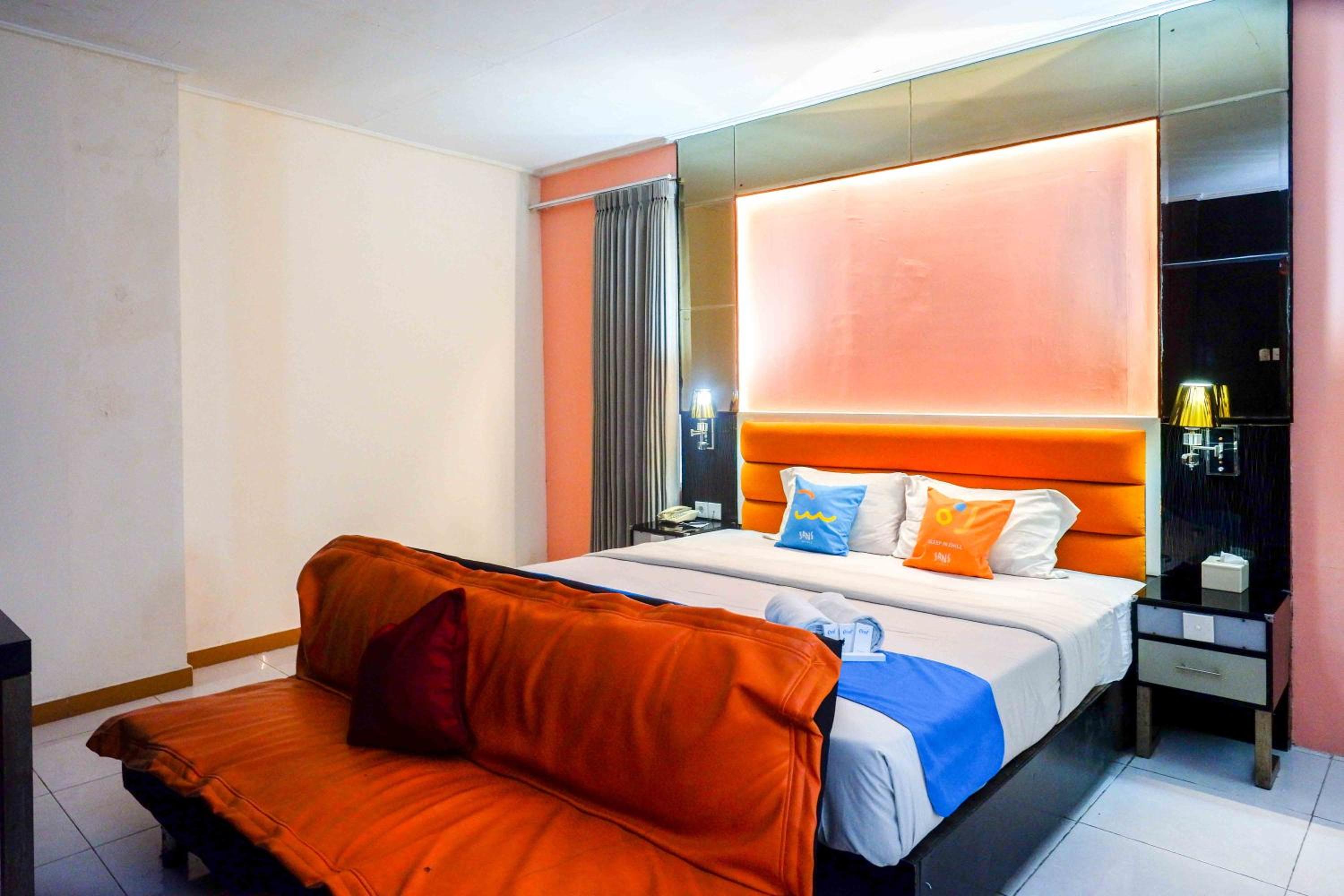Deluxe Room - Photo 1