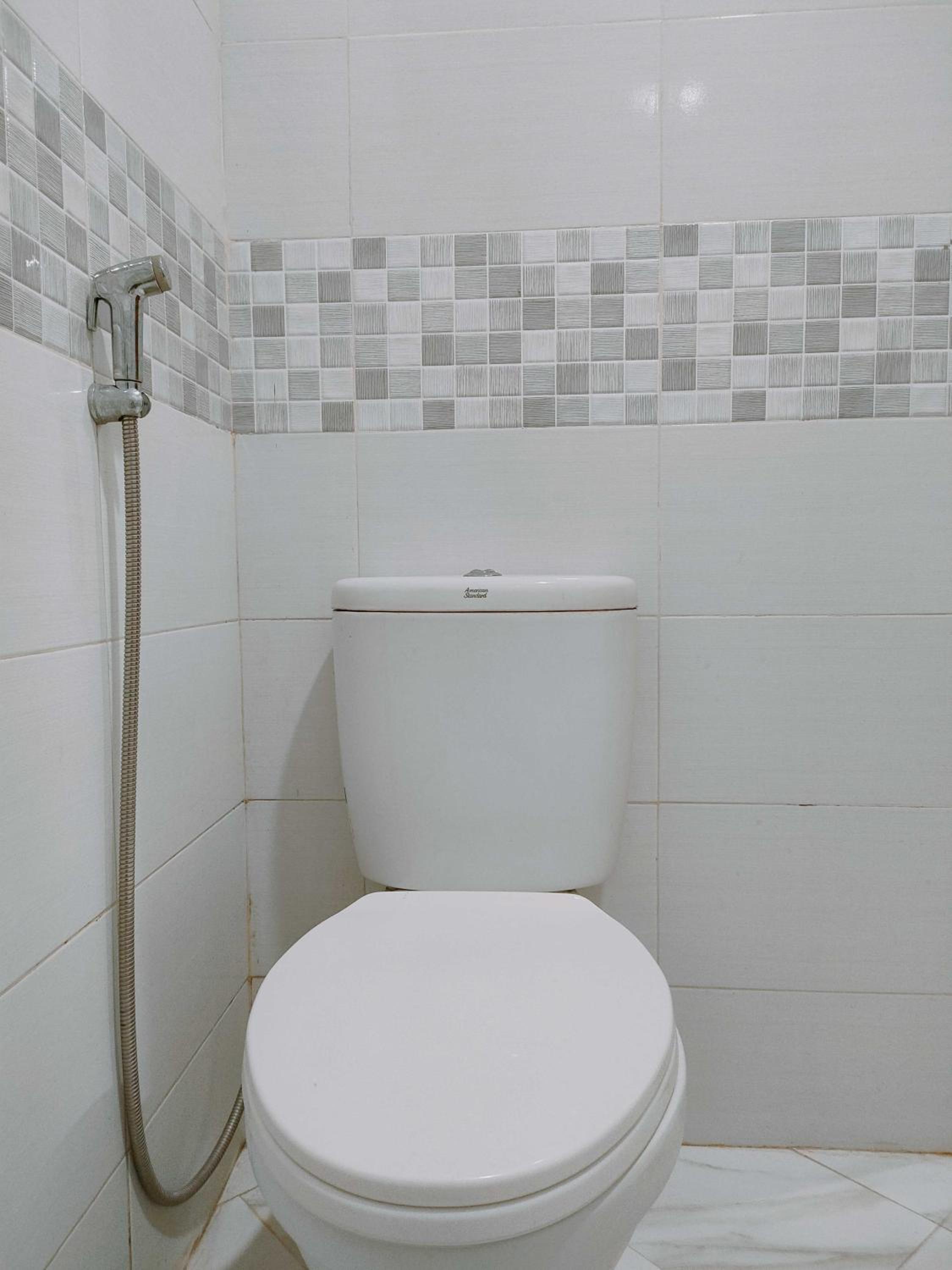 Standard Double Room - Photo 8