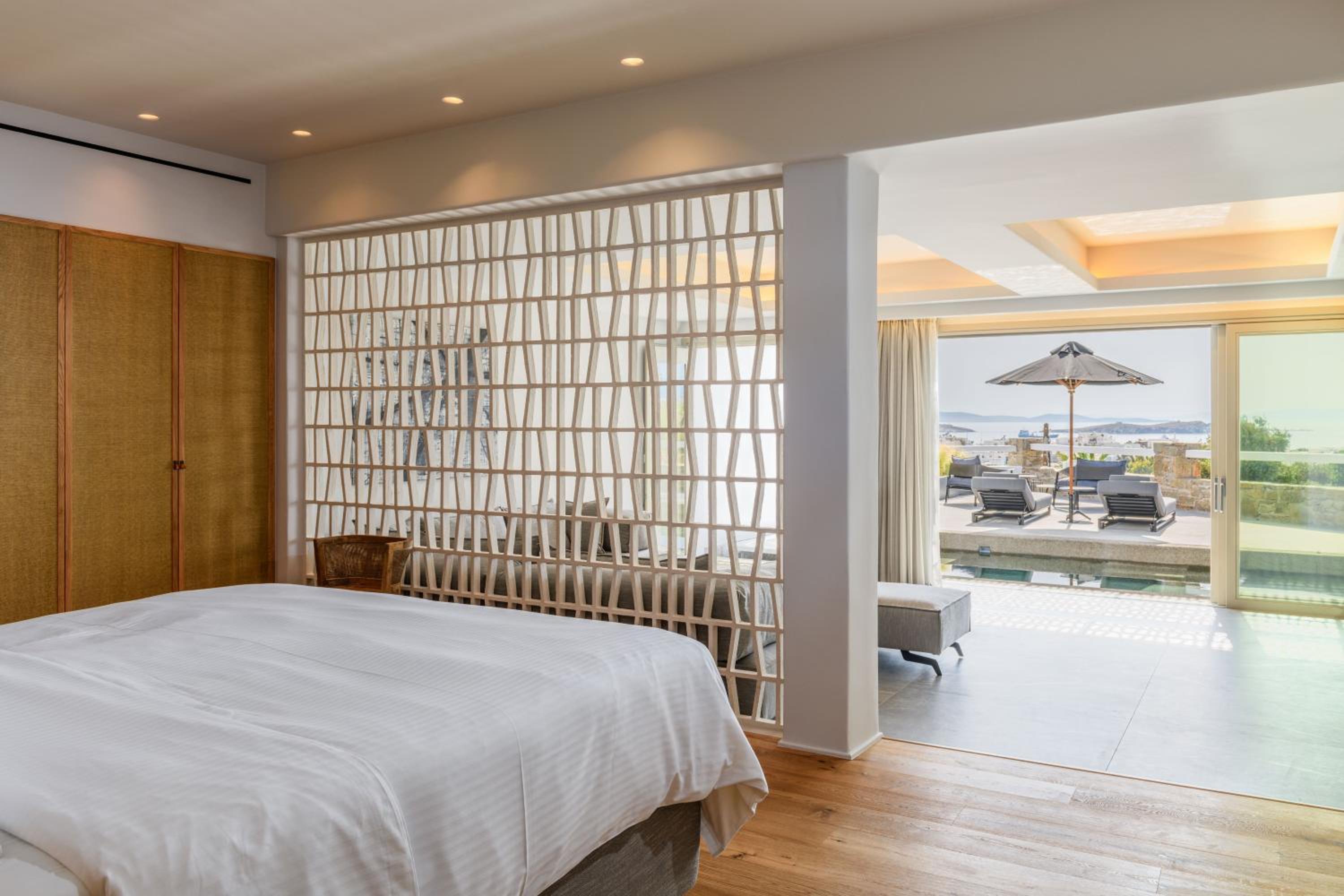 Mansion Suite photo 1
