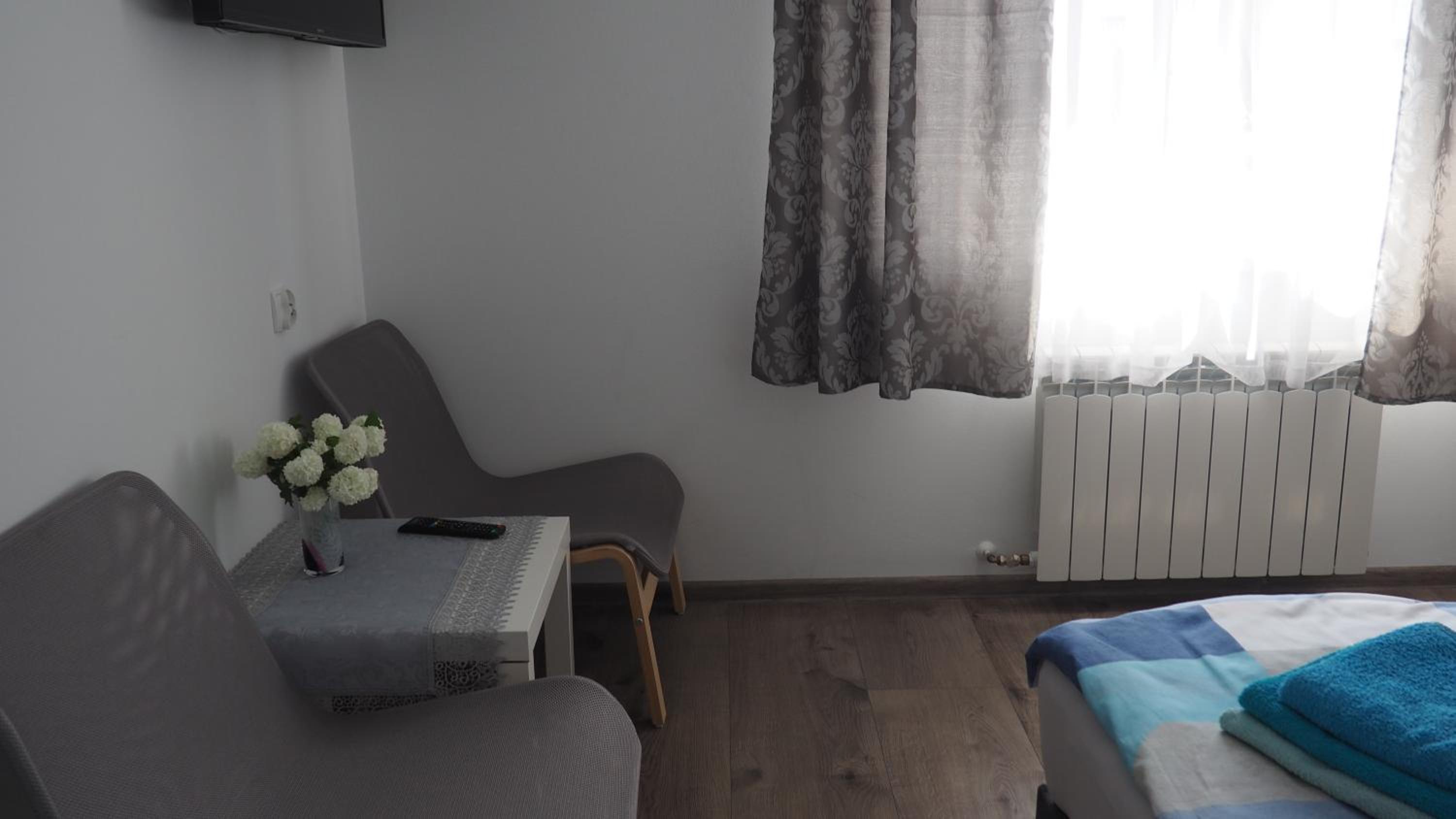 Standard Double Room - Photo 2