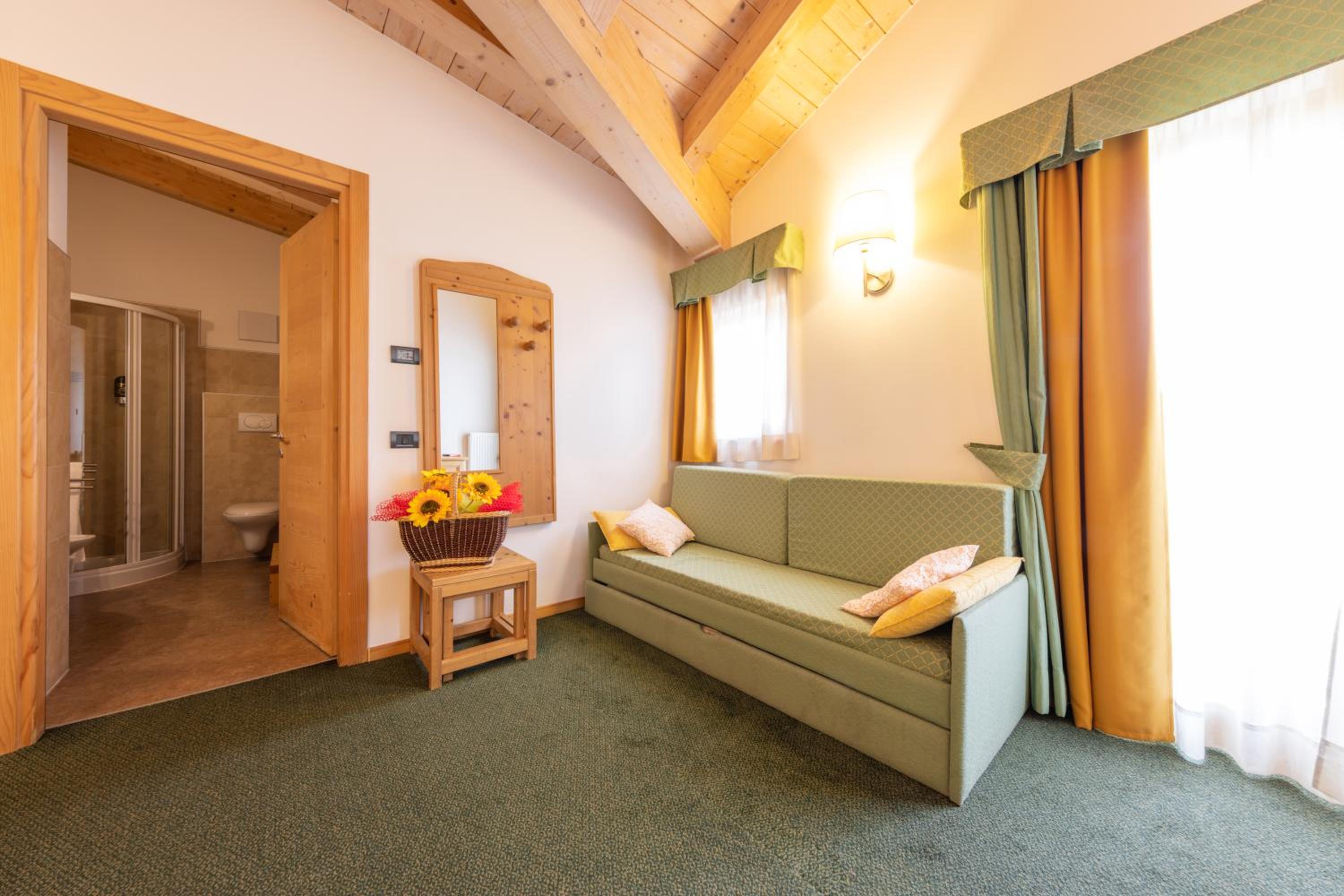 Quadruple Room with Spa Access - Photo 10