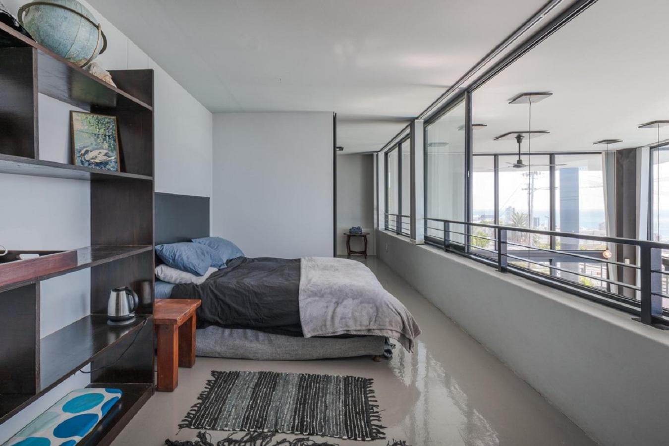 Double Room with Pool View - Internal Windows - Photo 7