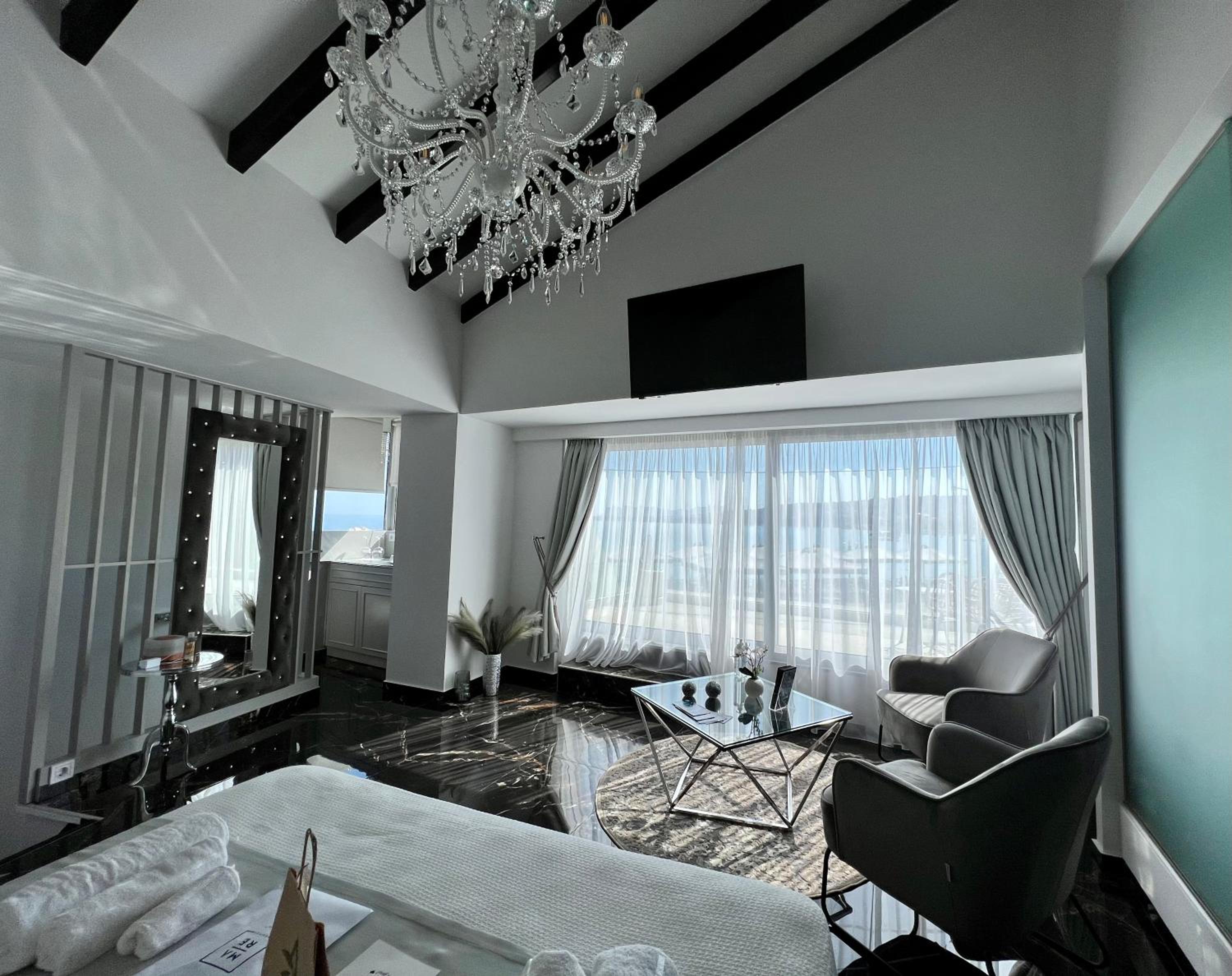 One-Bedroom Chalet