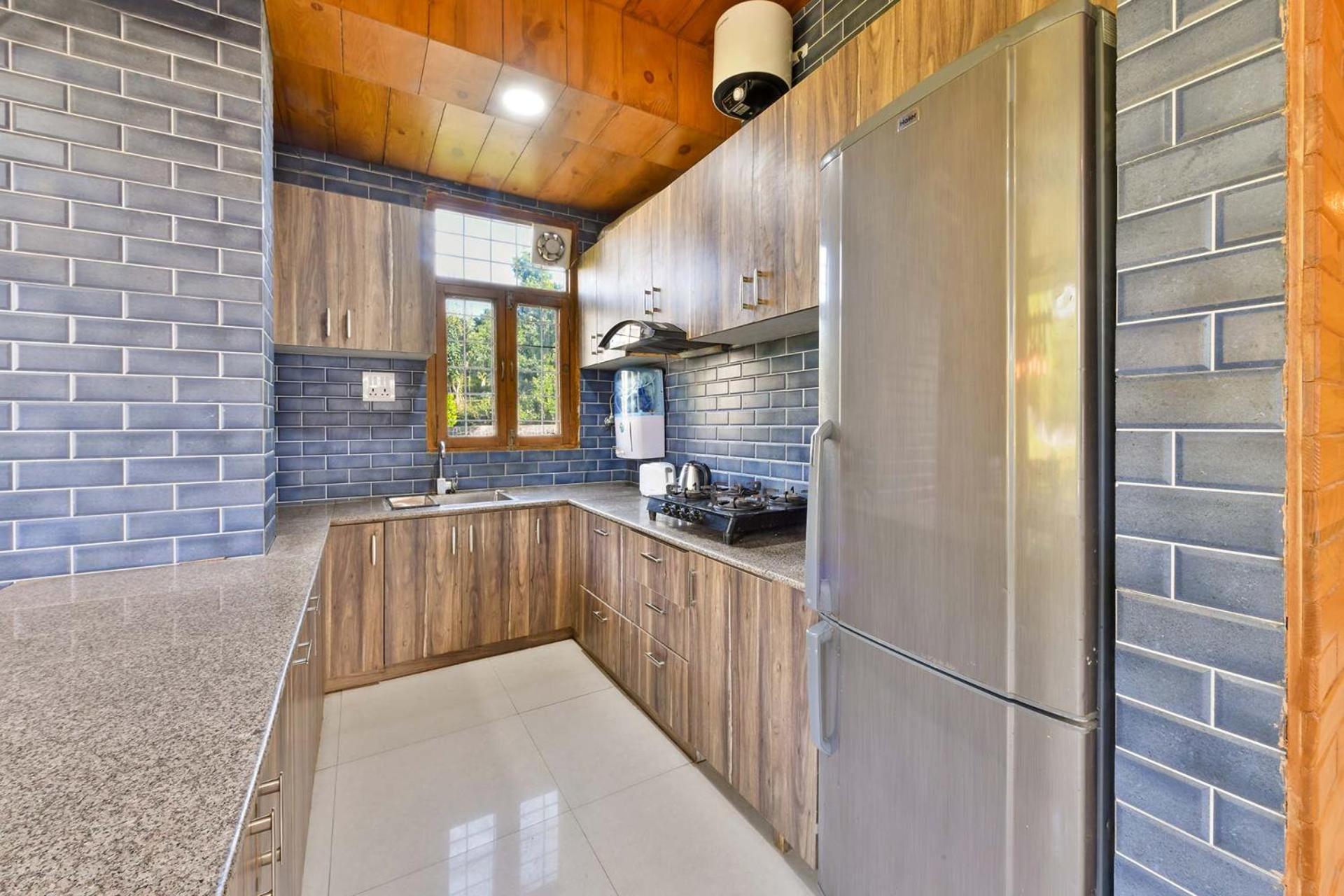 Two-Bedroom Villa - Photo 6