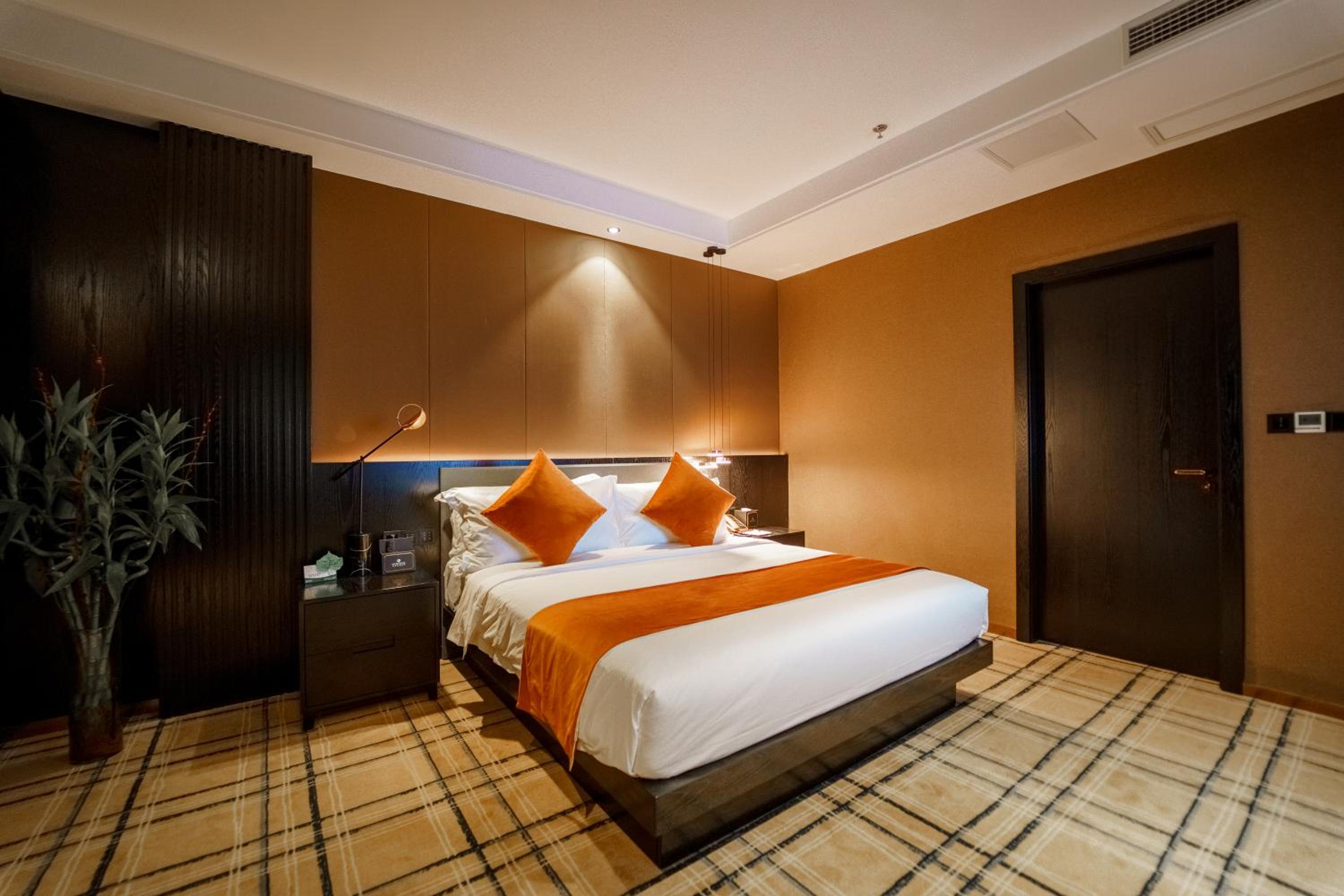 Junior Suite - Photo 9