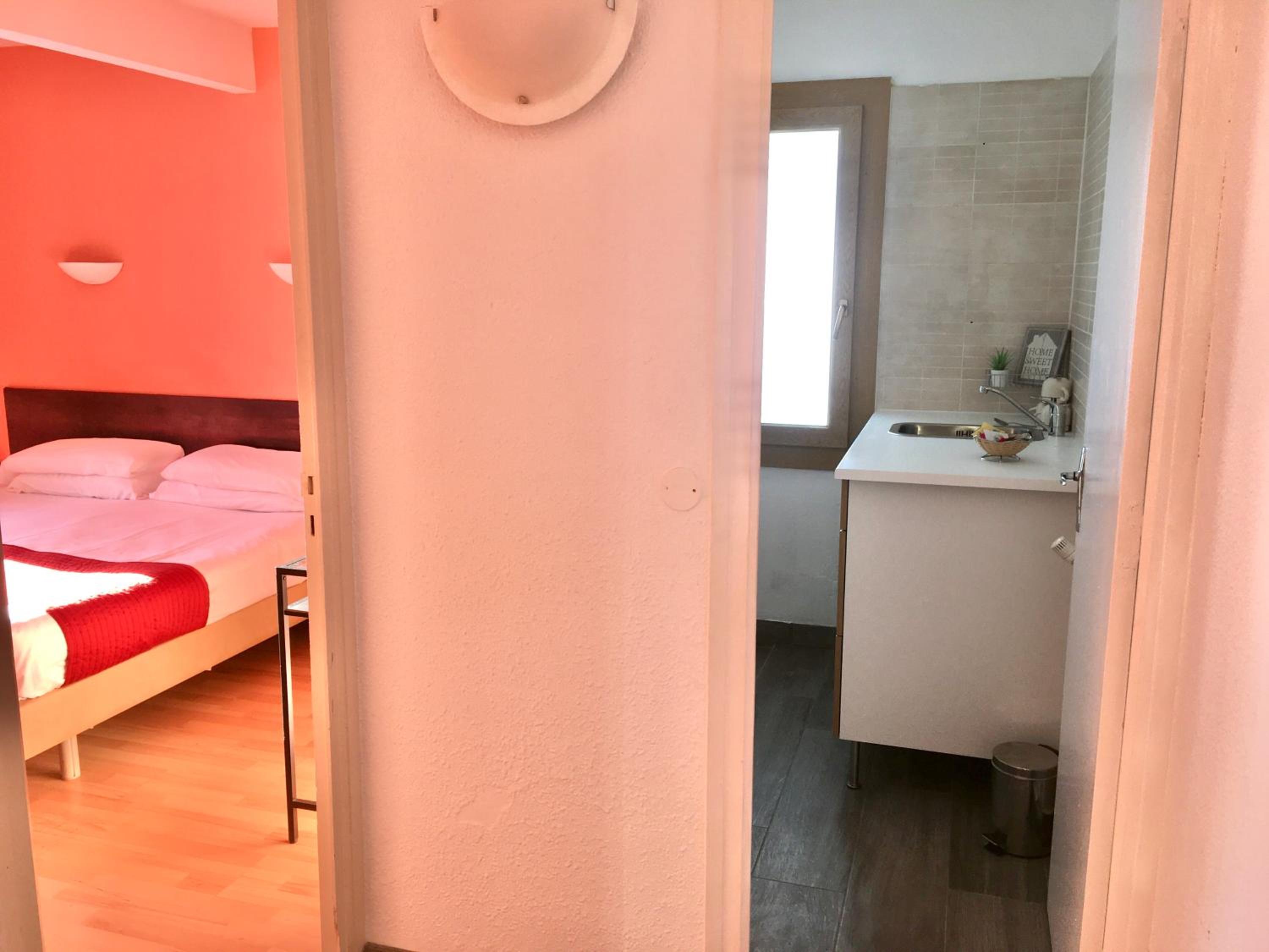 Comfort Triple Room with Shower