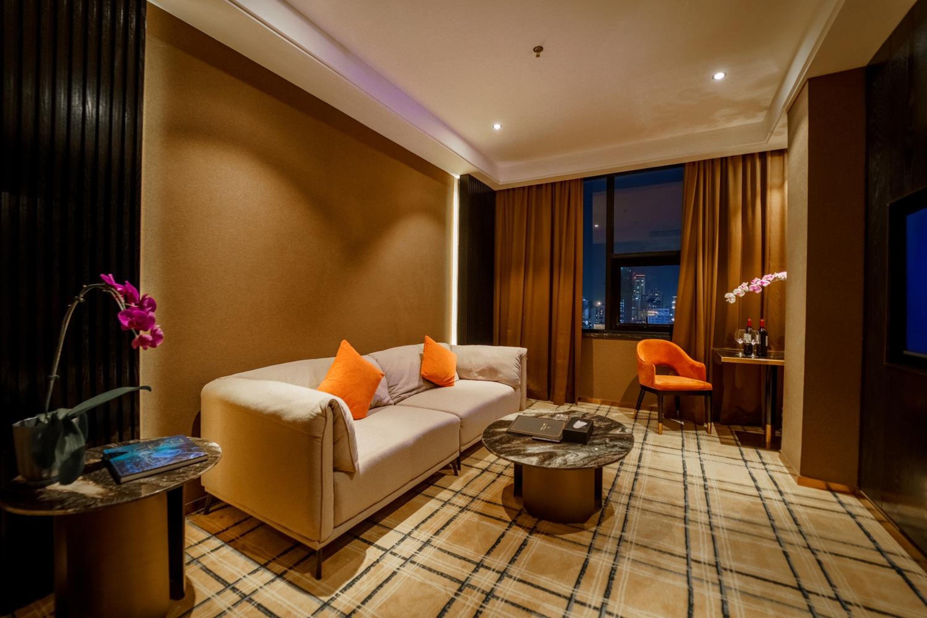 Junior Suite - Photo 11