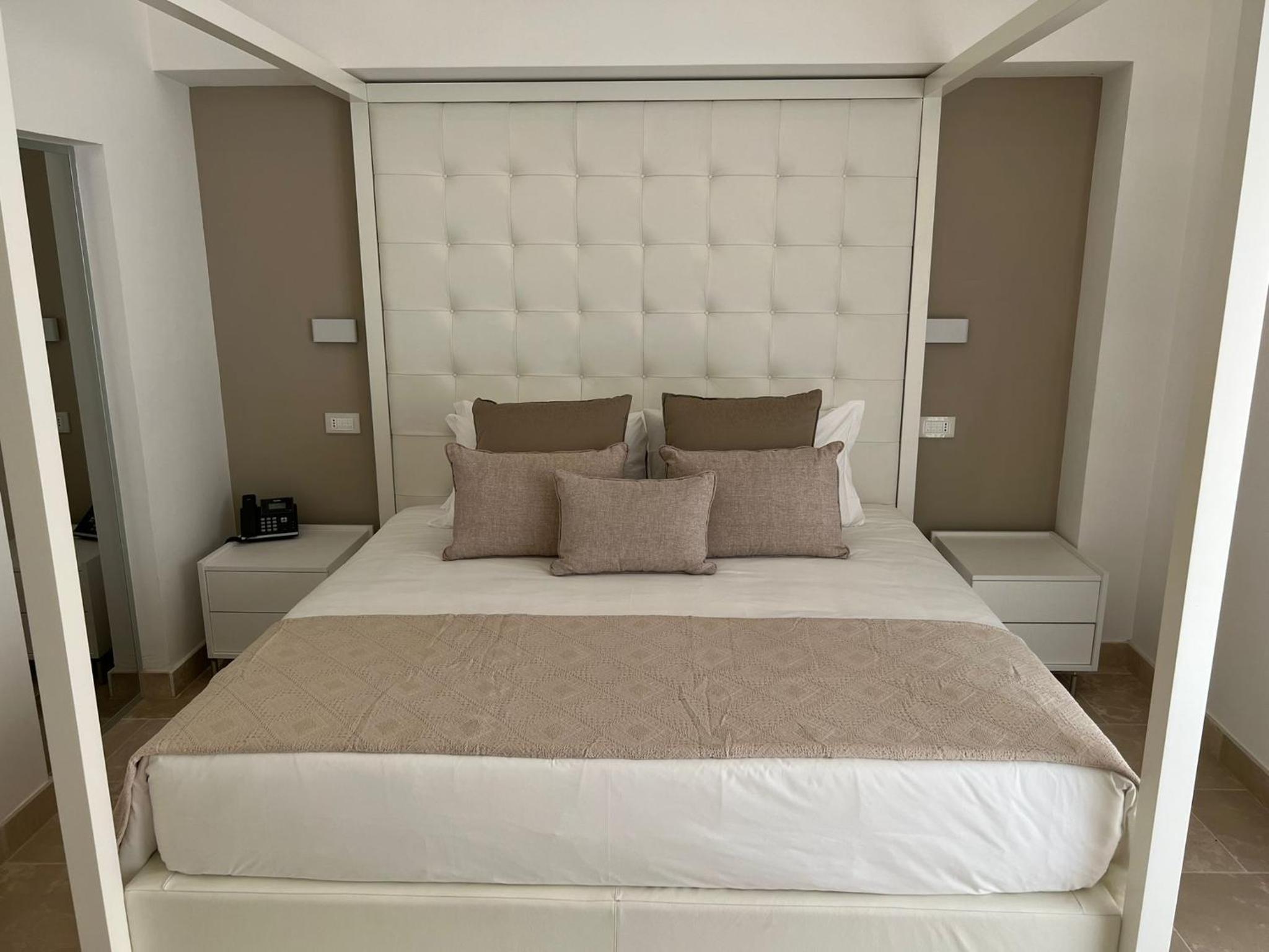 Queen Suite