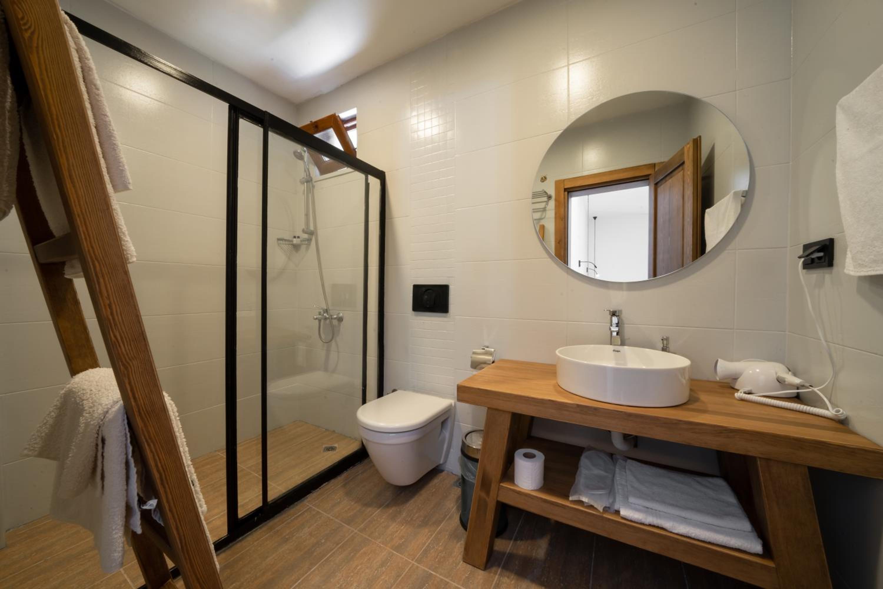 Classic Quadruple Room - Photo 3