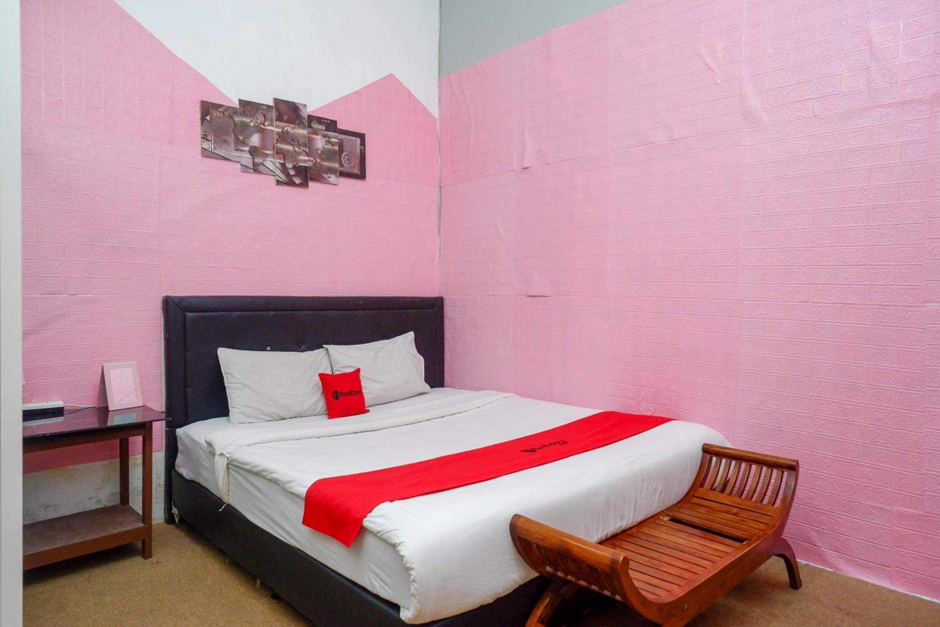 Deluxe Double Room - Photo 1