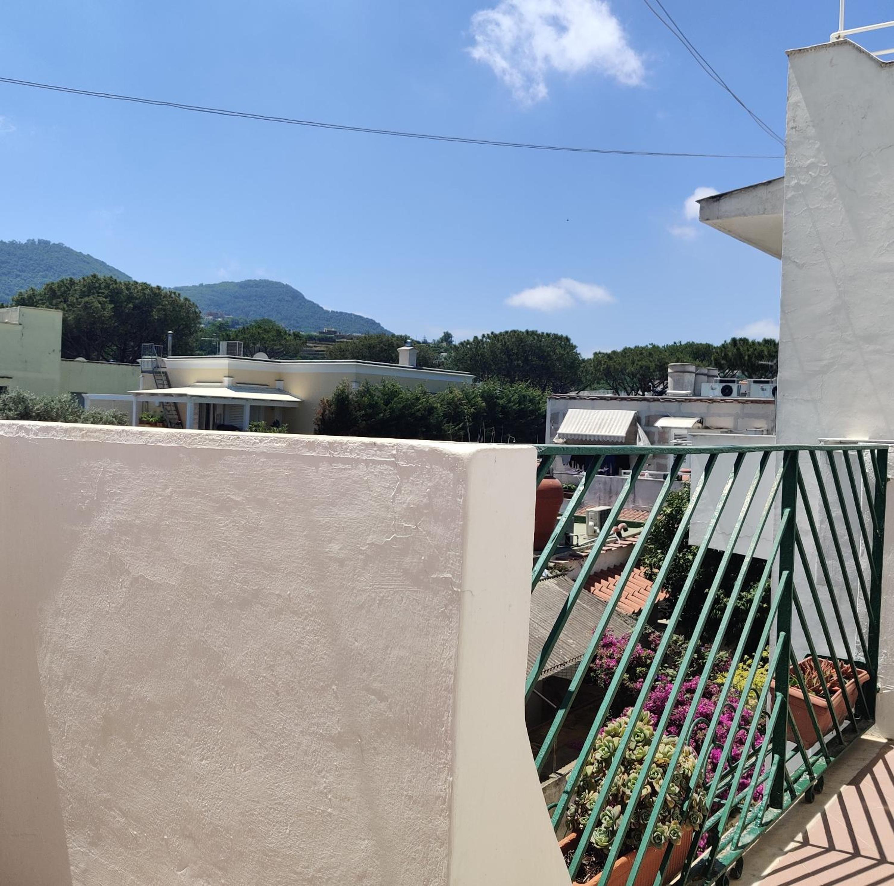 Double or Twin Room with Balcony - Photo 5