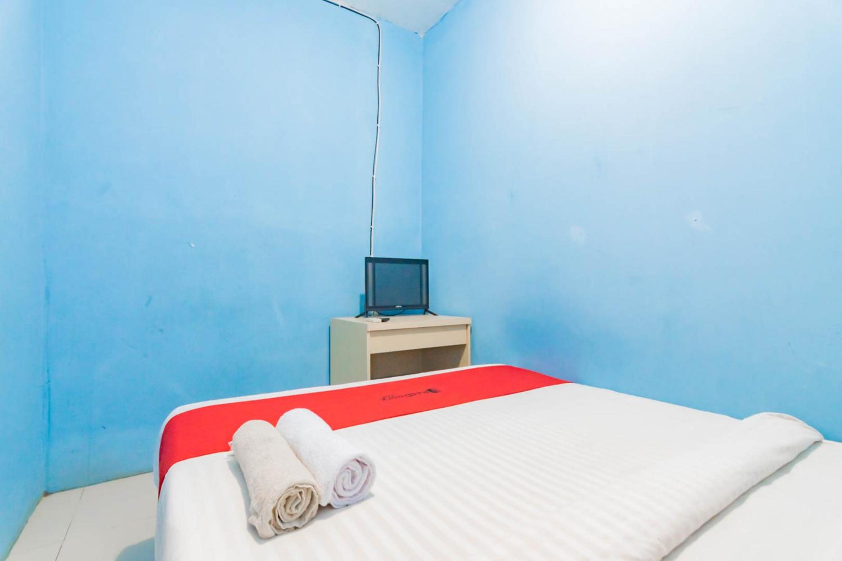 Standard Double Room - Photo 10