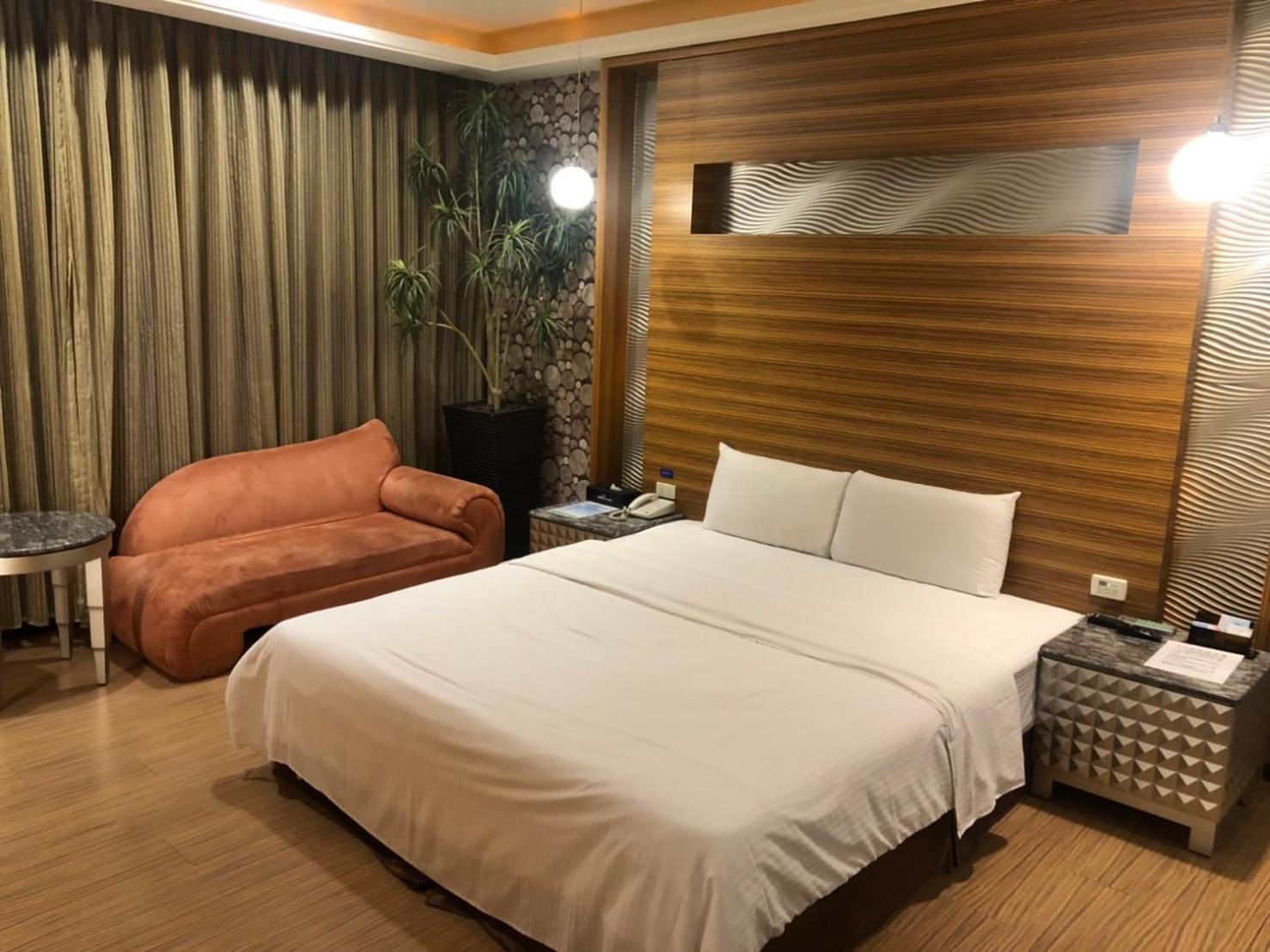 Deluxe Queen Room photo 1