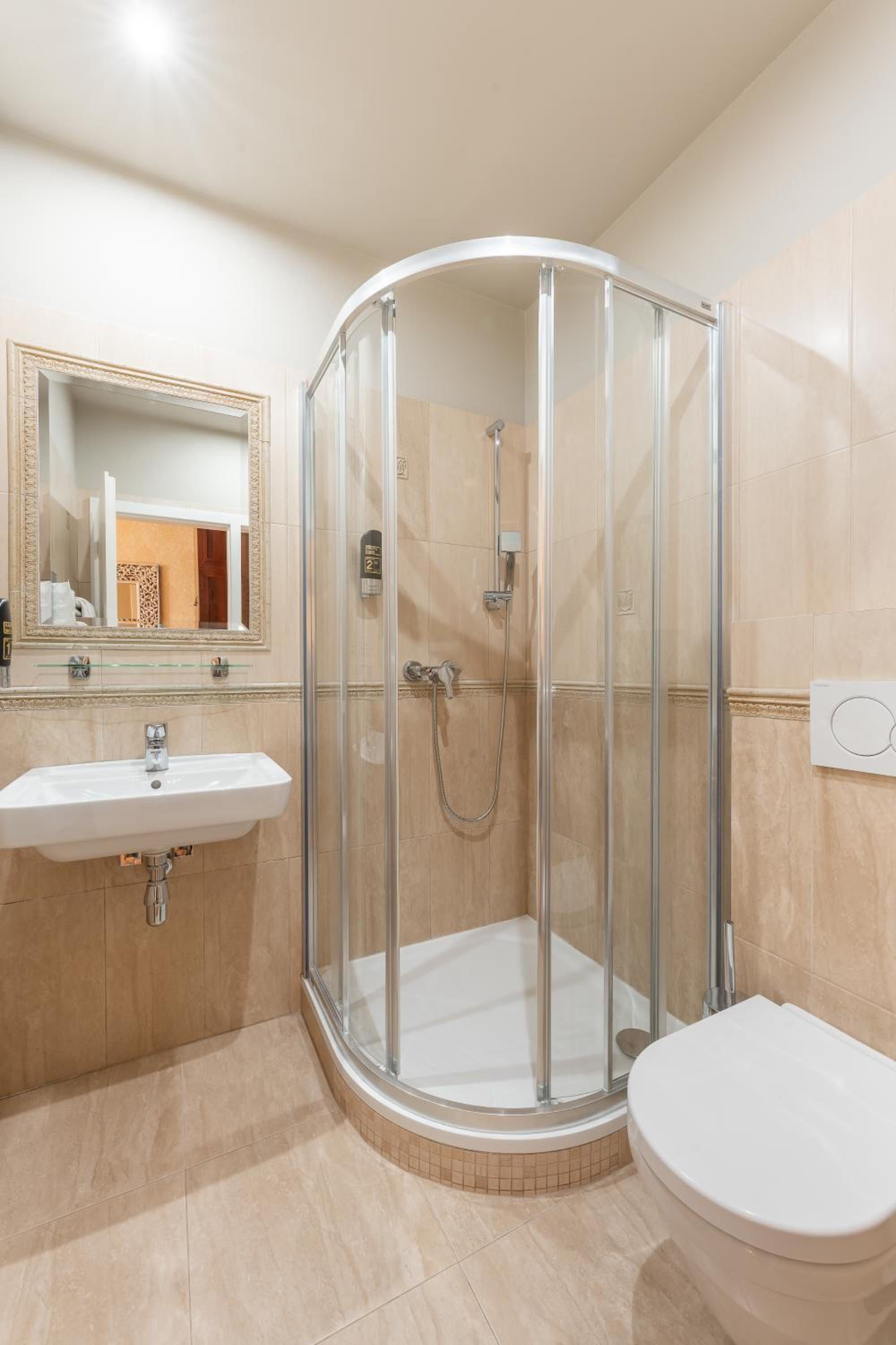 Double or Twin Room photo 2