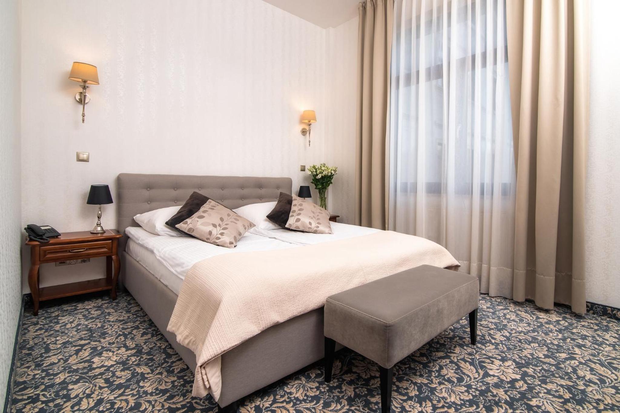 Superior King Suite