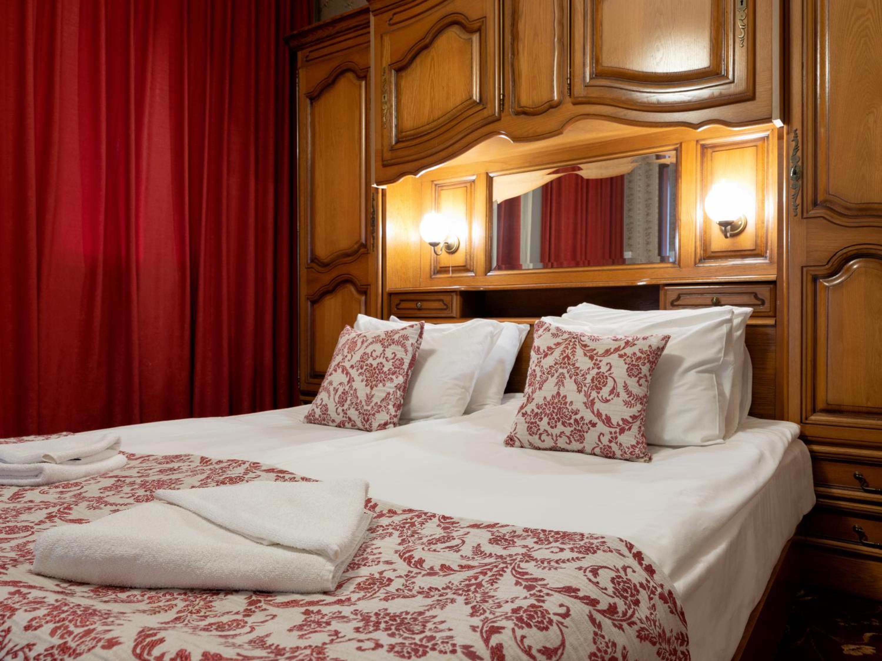 Suite - Photo 6