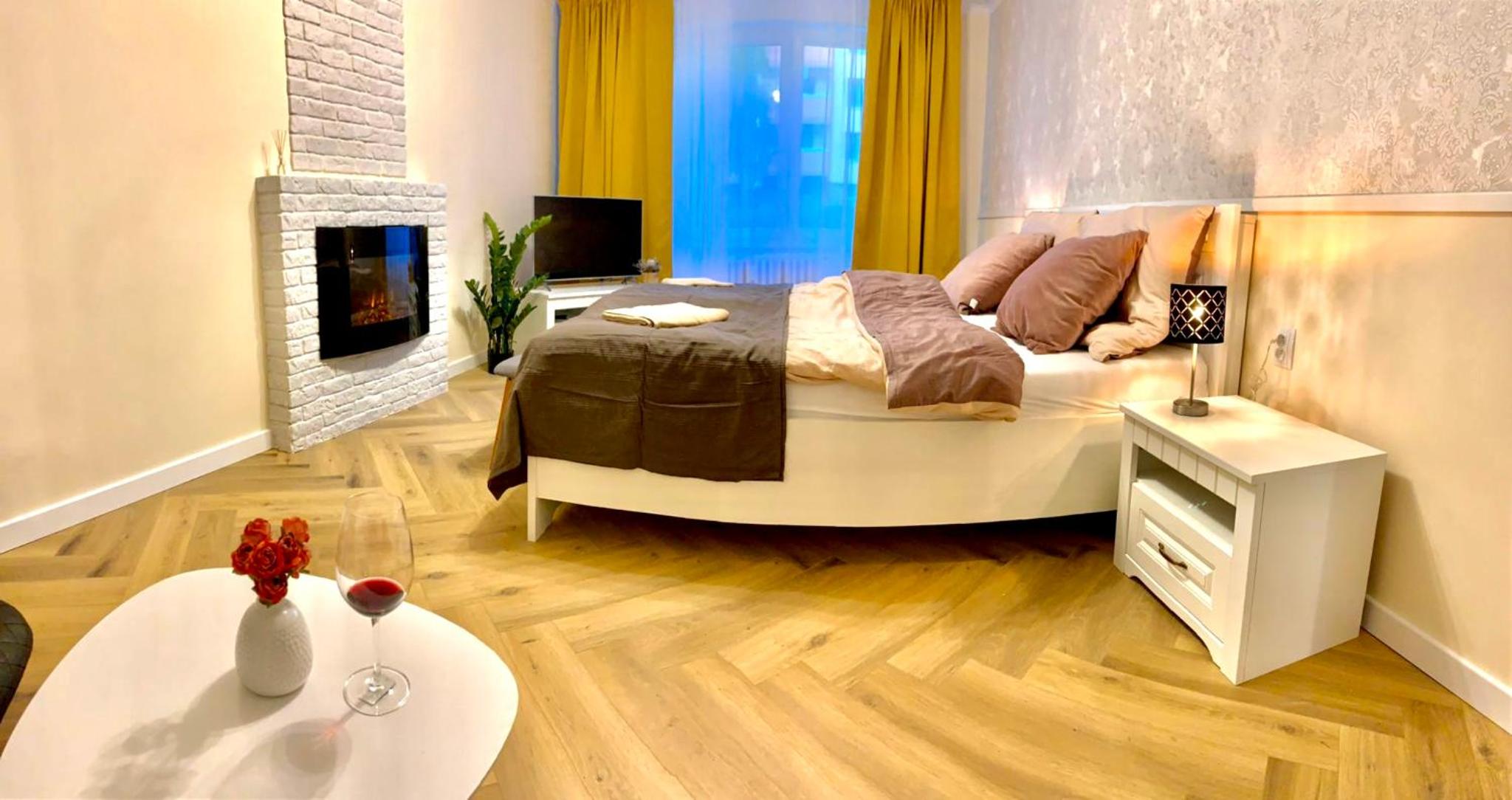 Three-Bedroom Apartment - Photo 1