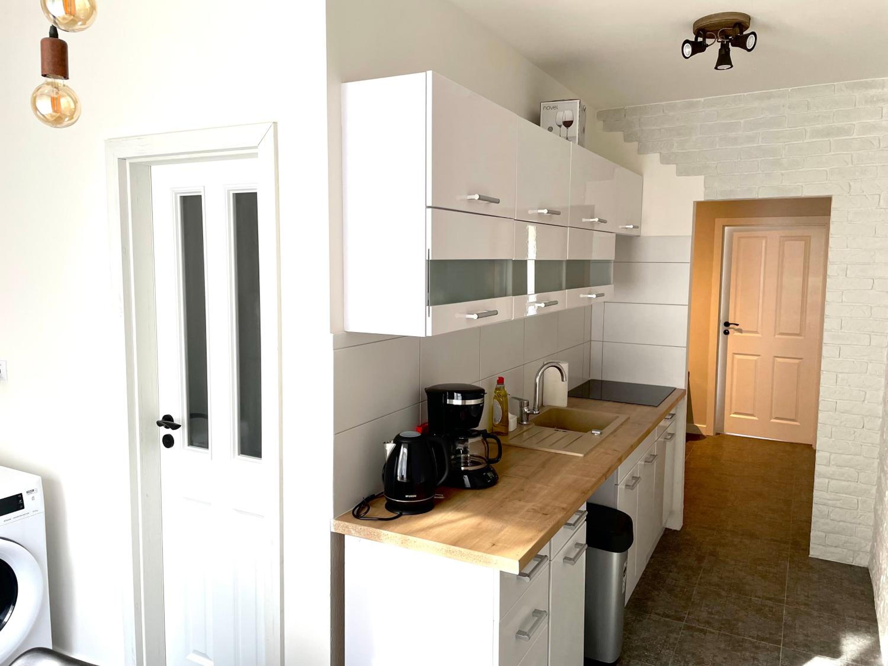 Three-Bedroom Apartment - Photo 6