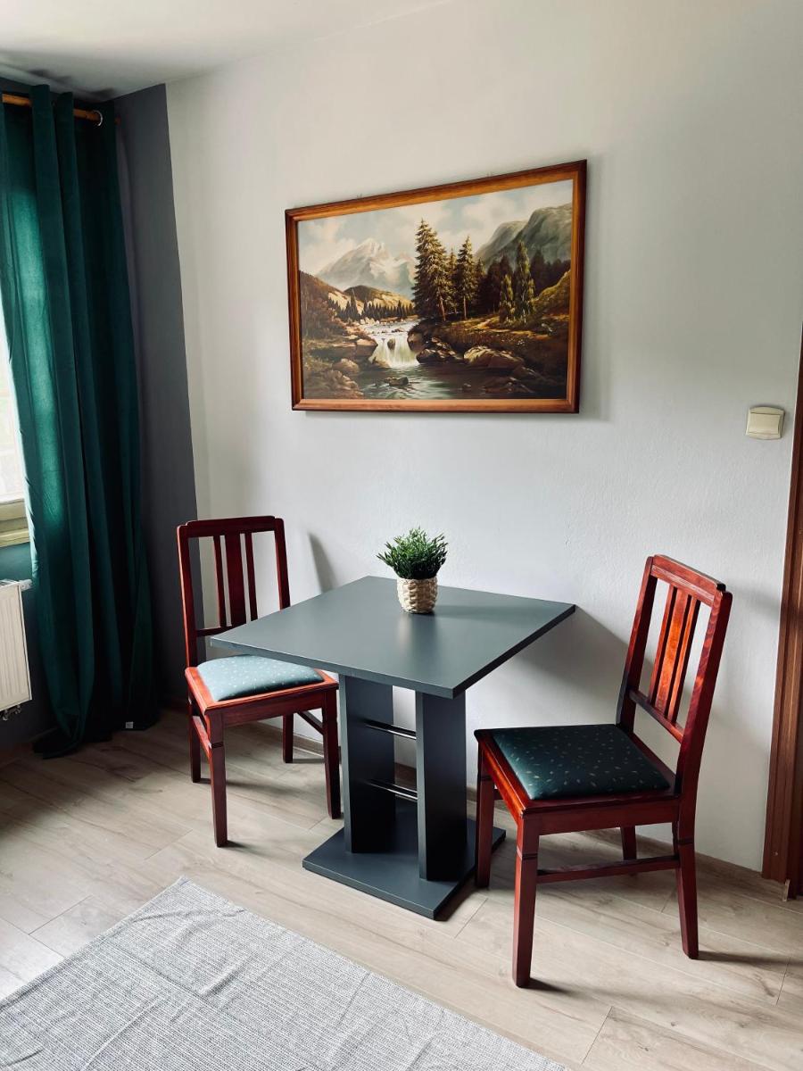 One-Bedroom Apartment - Photo 9