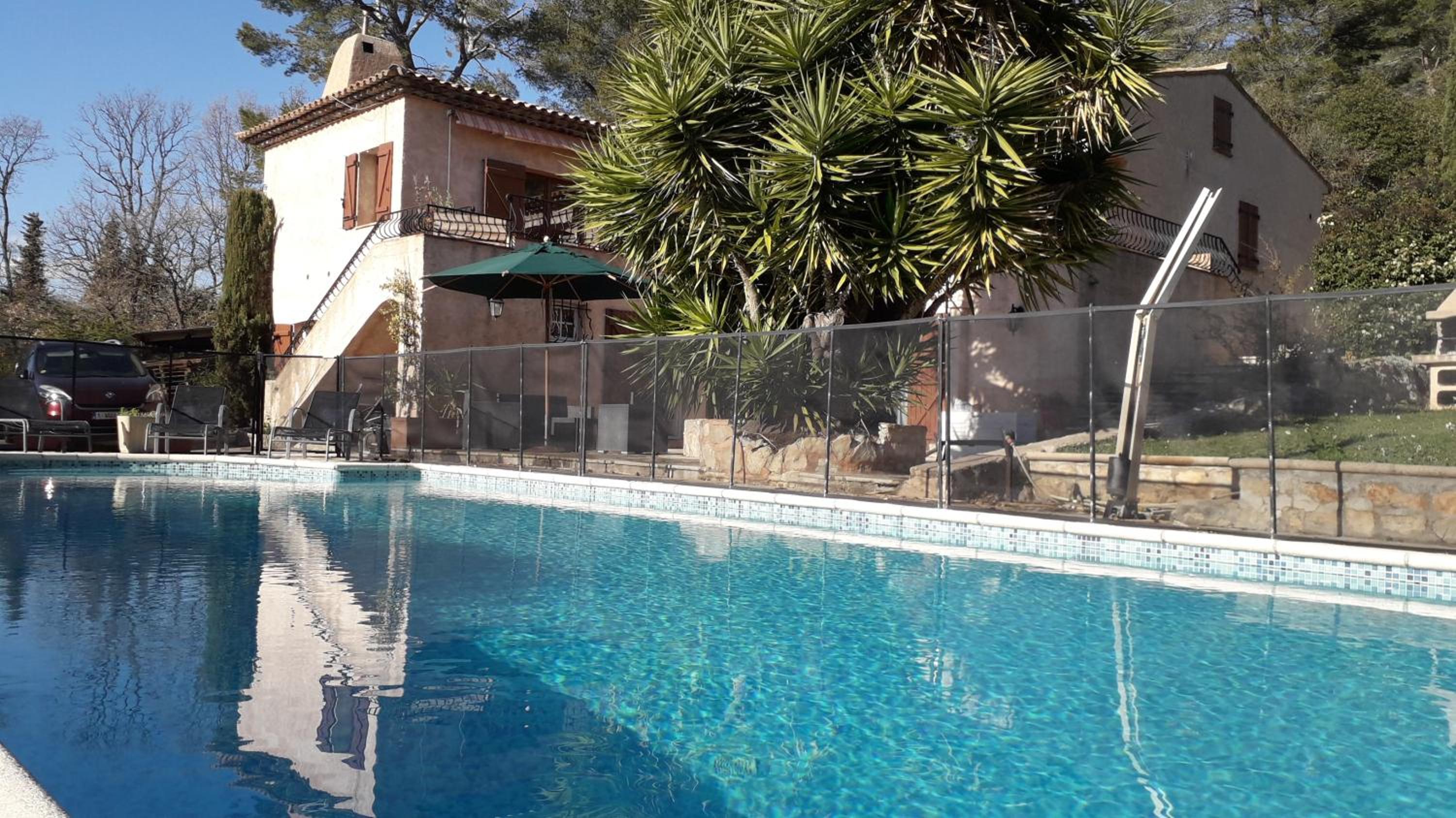 Double Room with Pool View photo 2