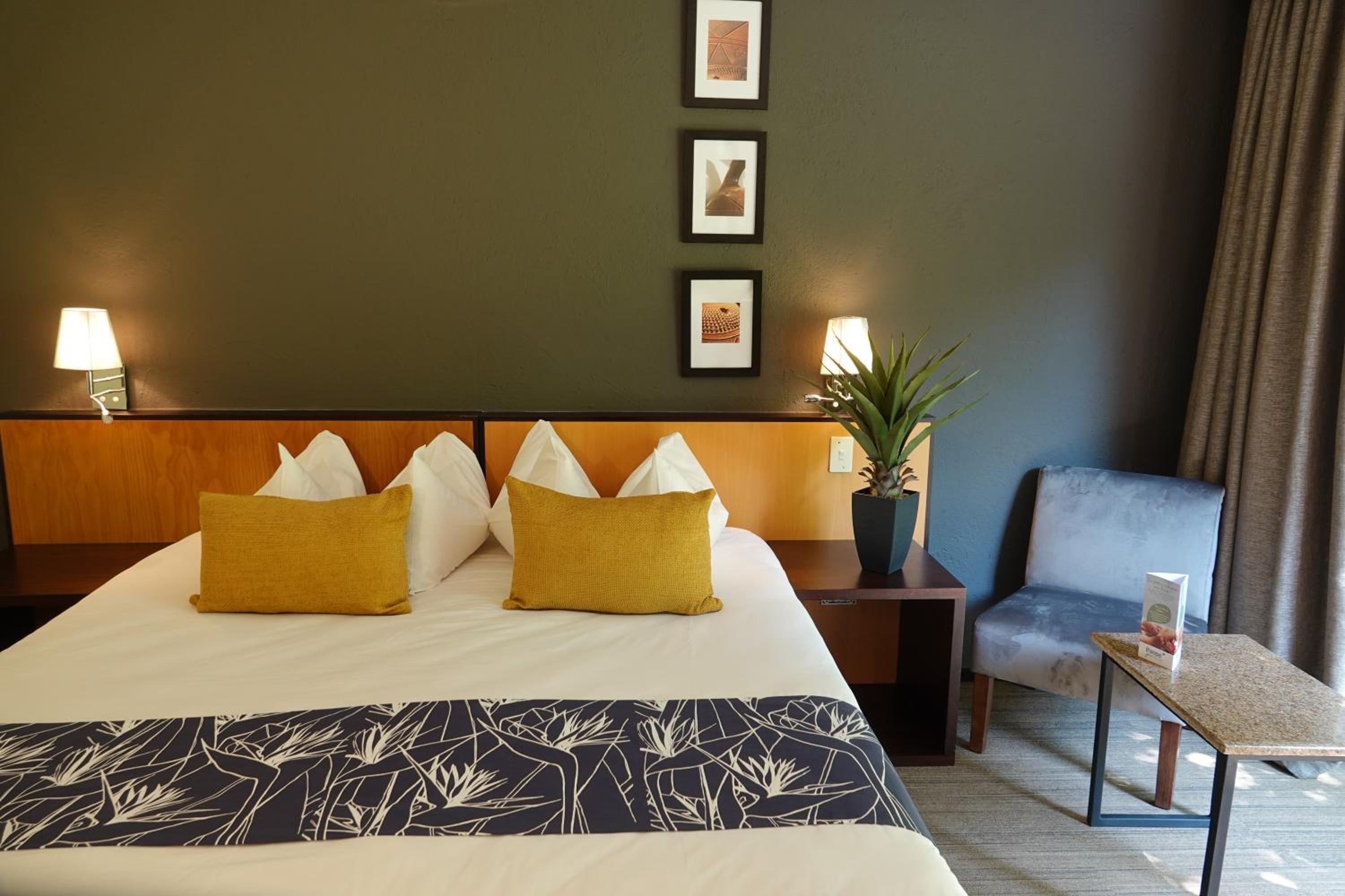 Standard Double Room - Photo 5