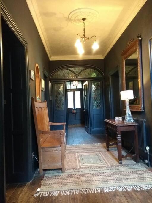 Villa photo 1