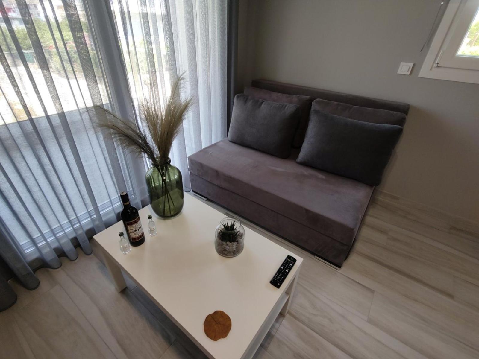 Deluxe Double Studio - Photo 1