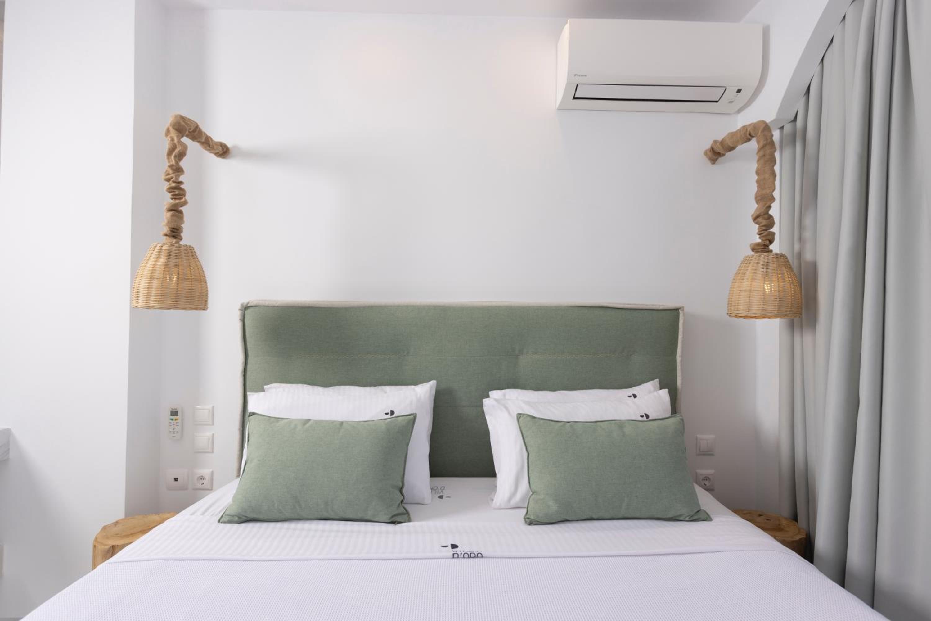 Aeolos Grand Suite with Private Pool