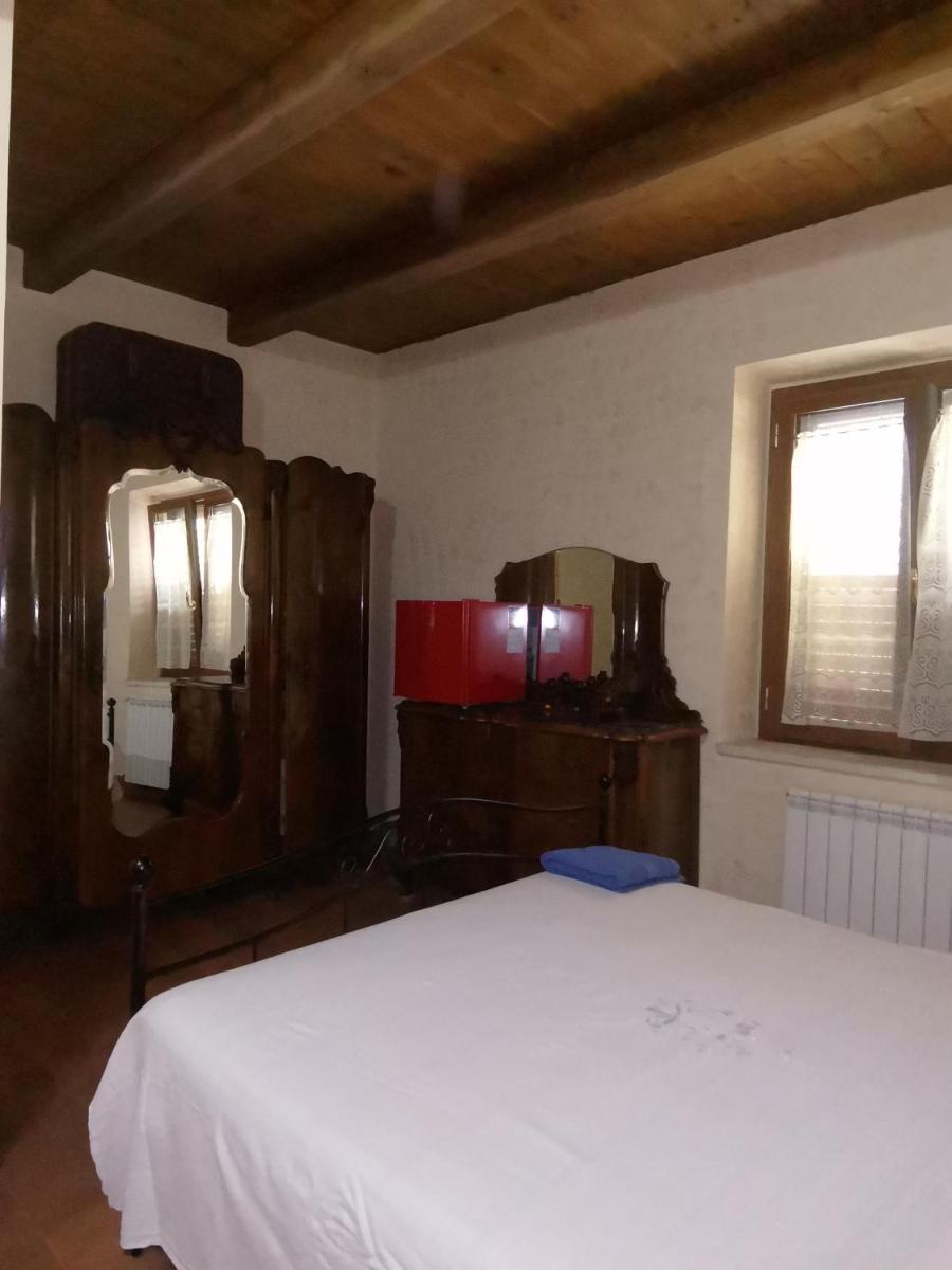 Double Room with Private External Bathroom photo 2