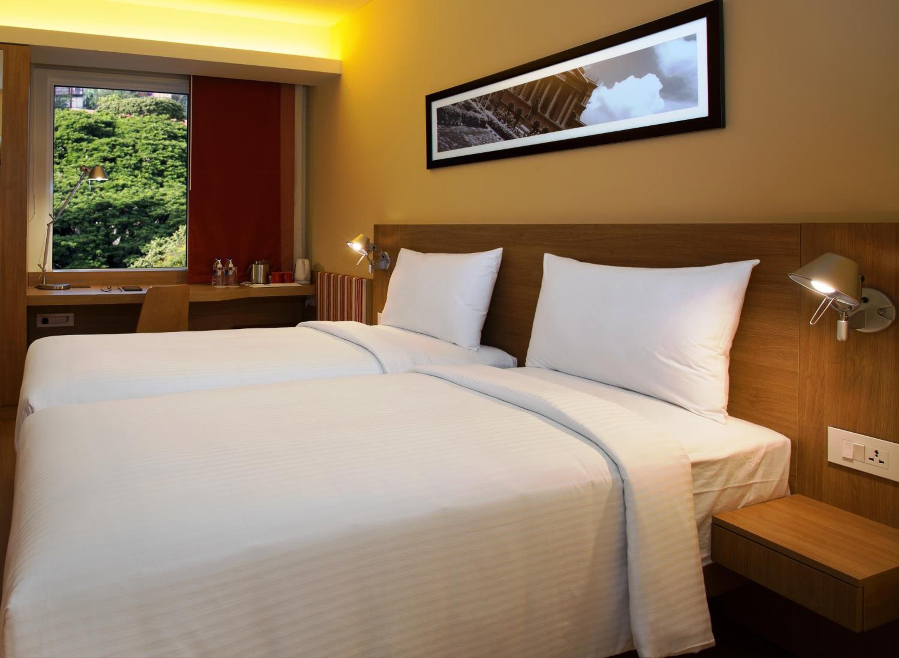 Standard Twin Room with 25% Discount on F&B, 2 Piece Laundry, Happy hours 1+1,Complimentary Early Check-in from 1000hrs and Late Checkout till 1600 (Subject to availability) - Photo 6