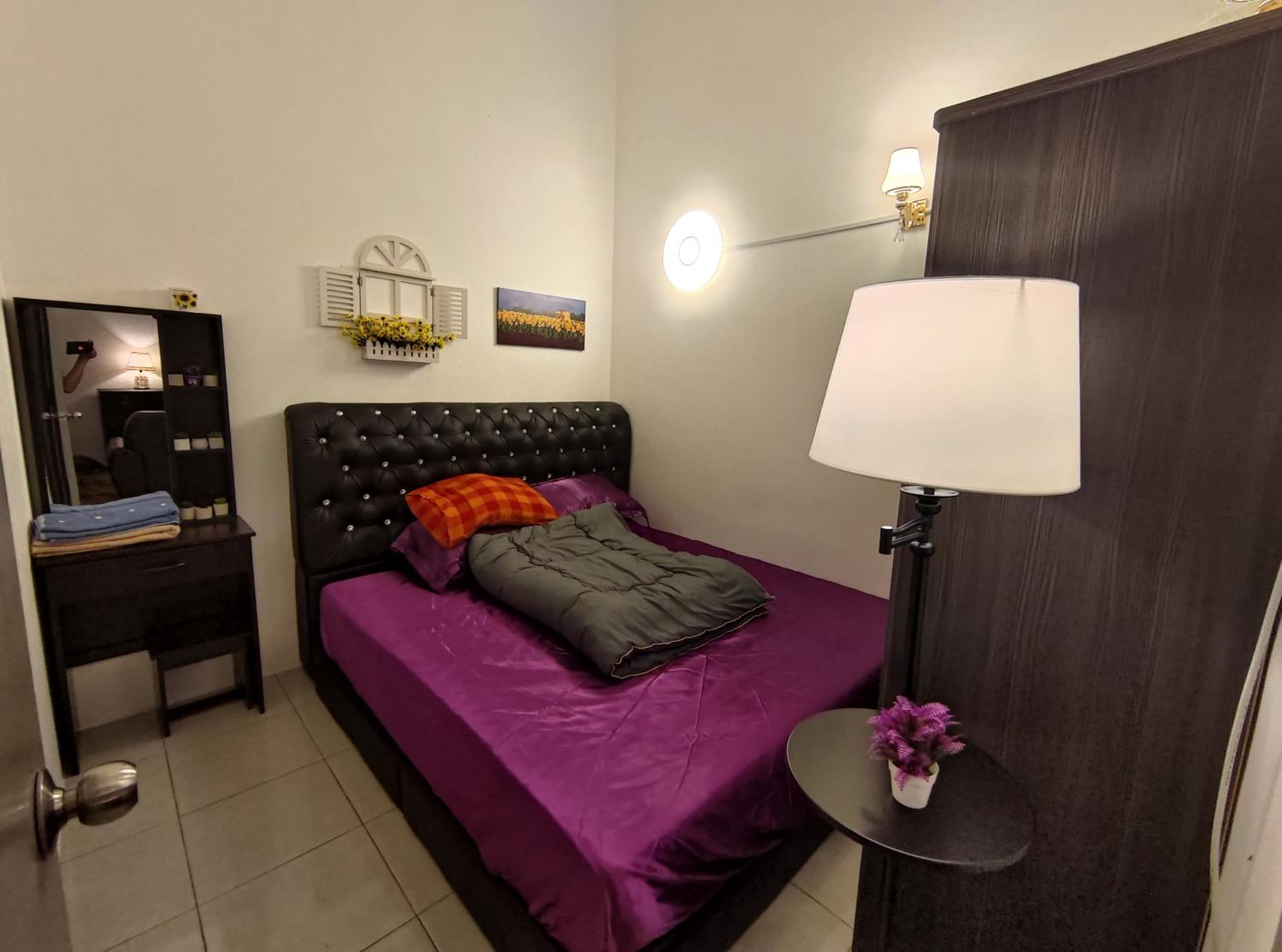 Four-Bedroom House photo 2